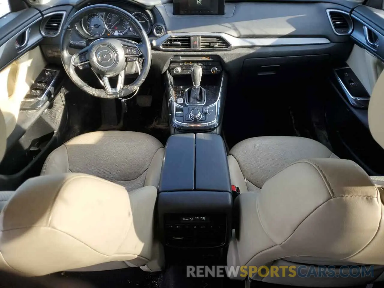 8 Photograph of a damaged car JM3TCBCY7K0328561 MAZDA CX-9 2019