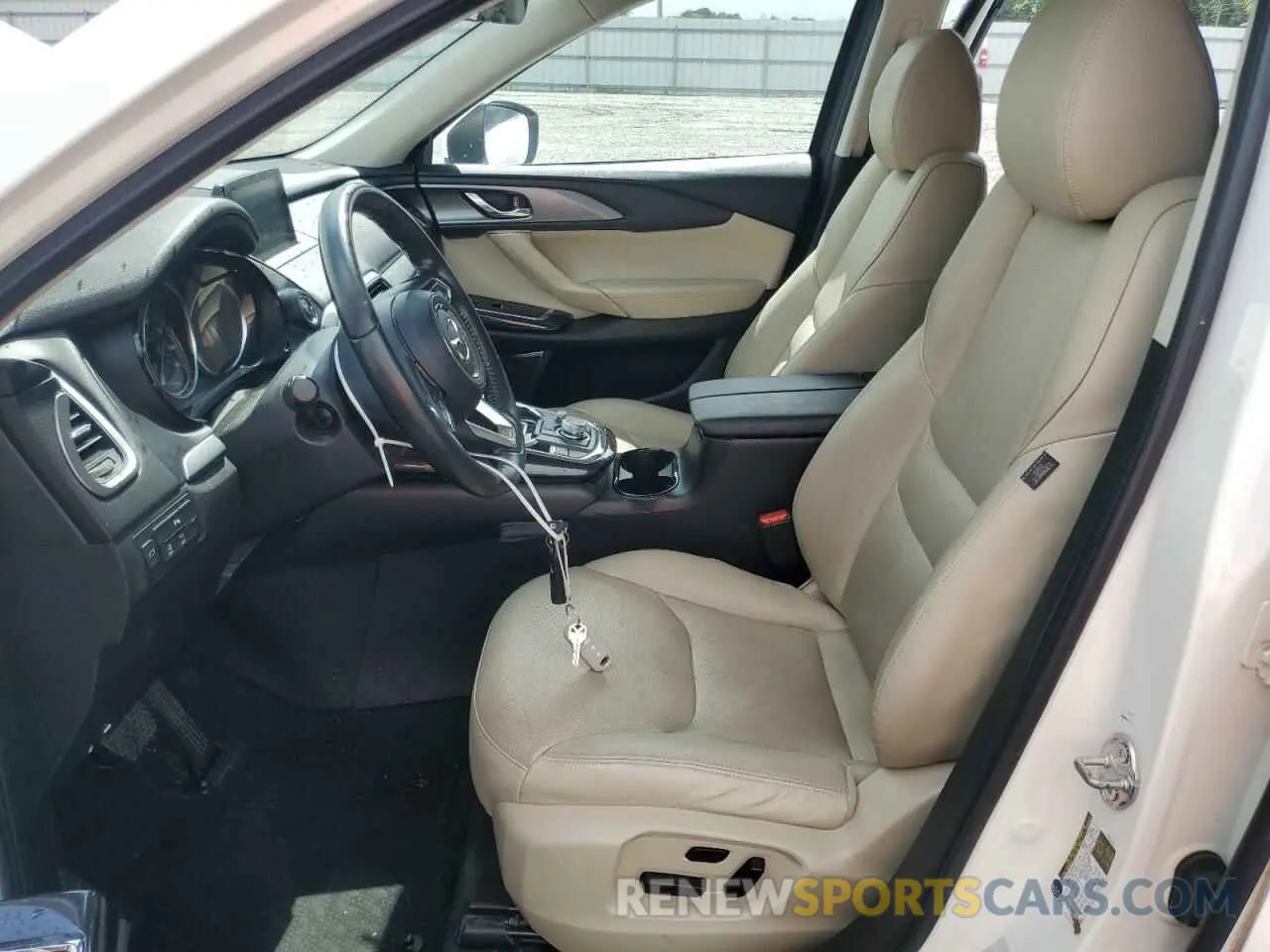 7 Photograph of a damaged car JM3TCBCY9K0305038 MAZDA CX-9 2019