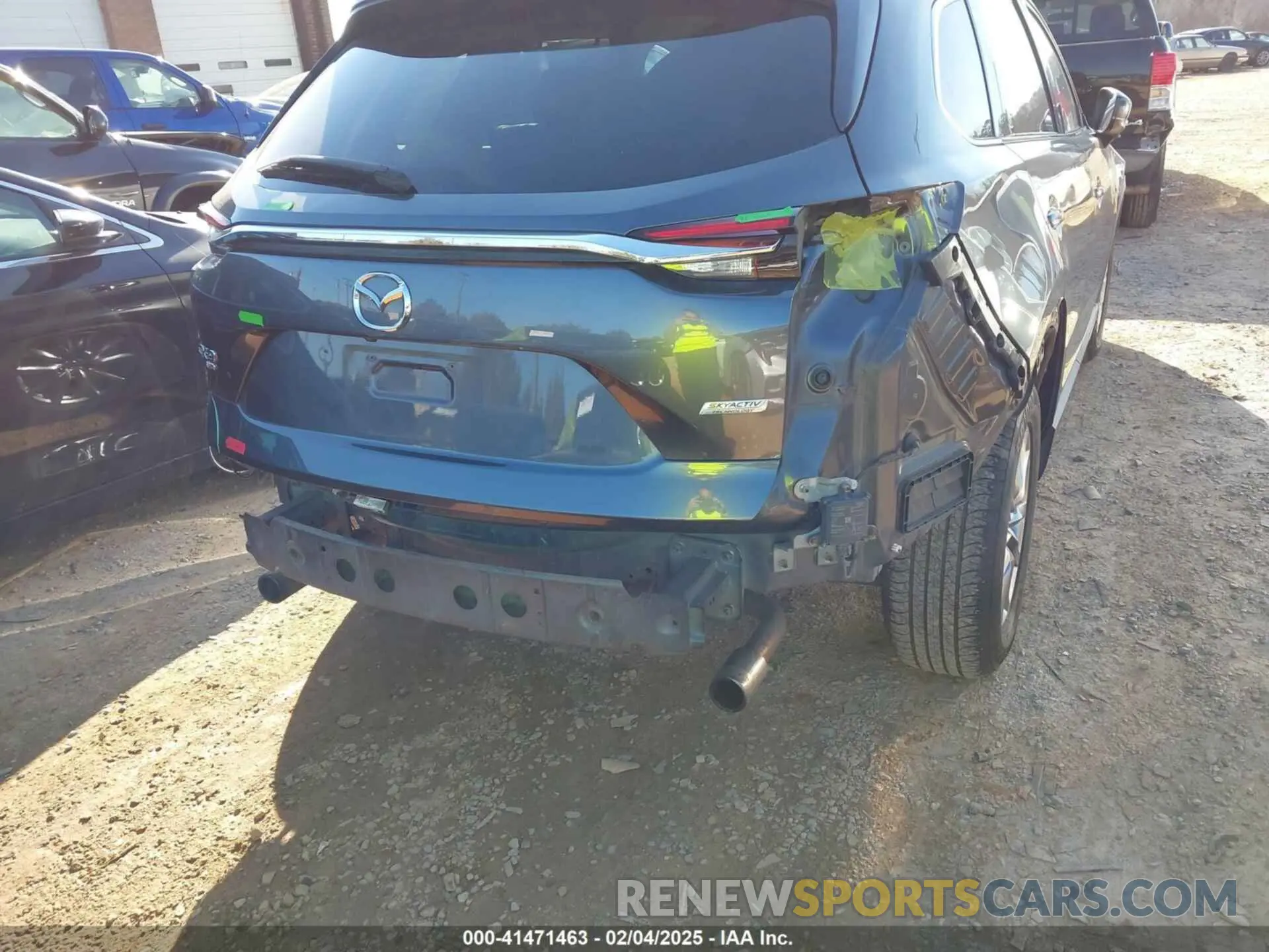 18 Photograph of a damaged car JM3TCBCYXK0310104 MAZDA CX-9 2019