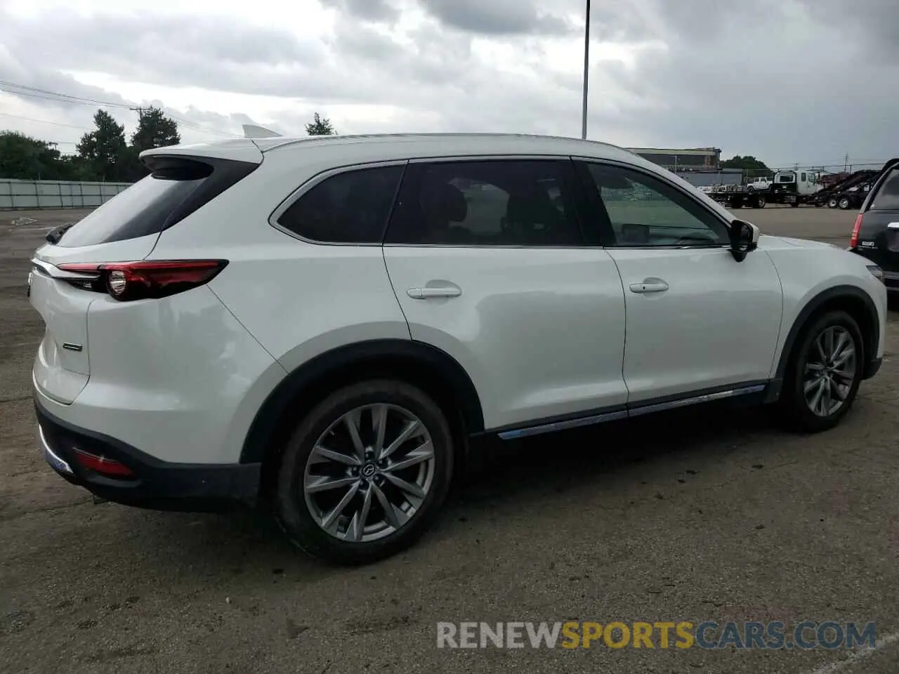 3 Photograph of a damaged car JM3TCBDY0K0323667 MAZDA CX-9 2019
