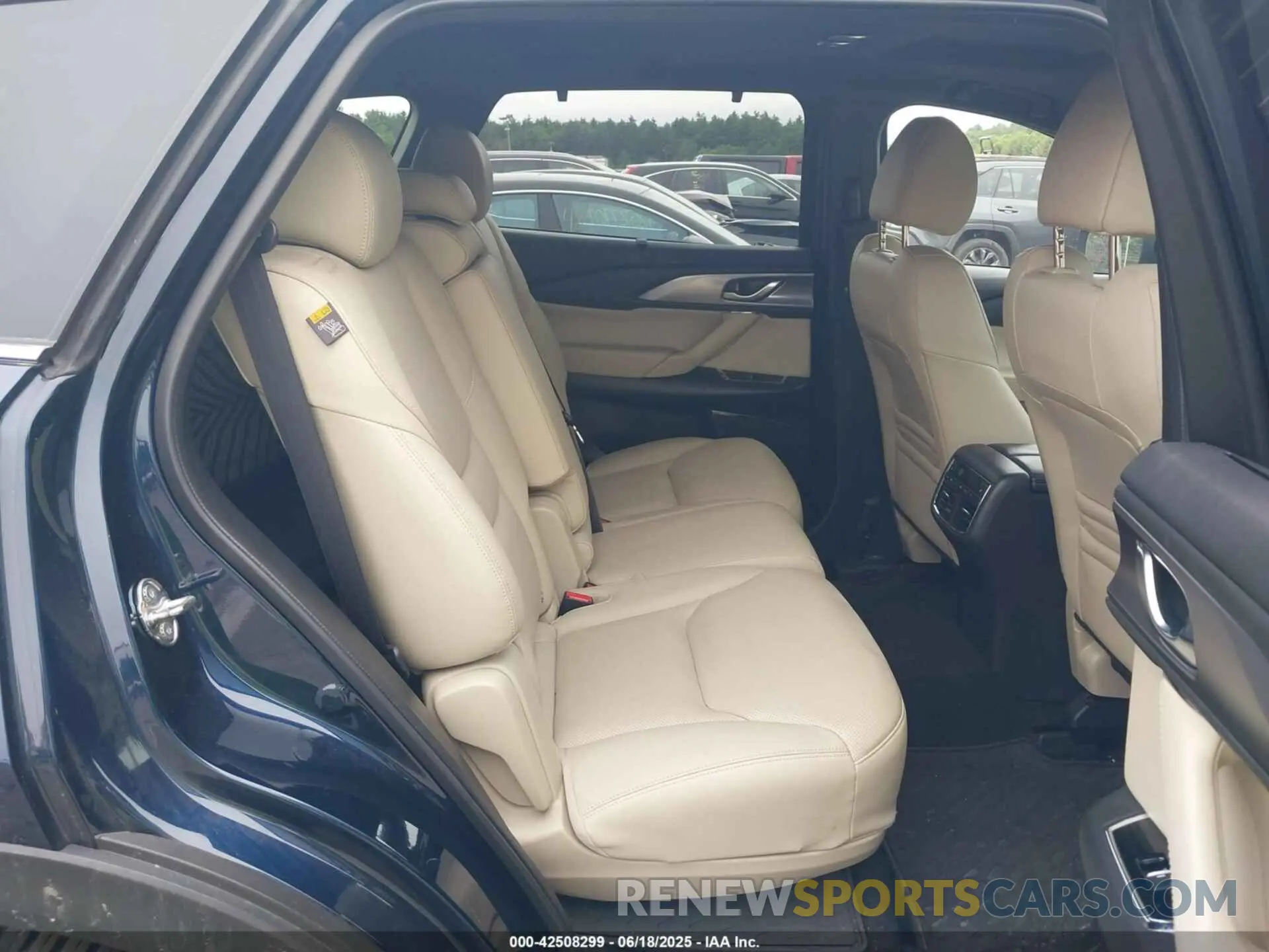 8 Фотография поврежденного автомобиля JM3TCBDY5K0332610 MAZDA CX-9 2019