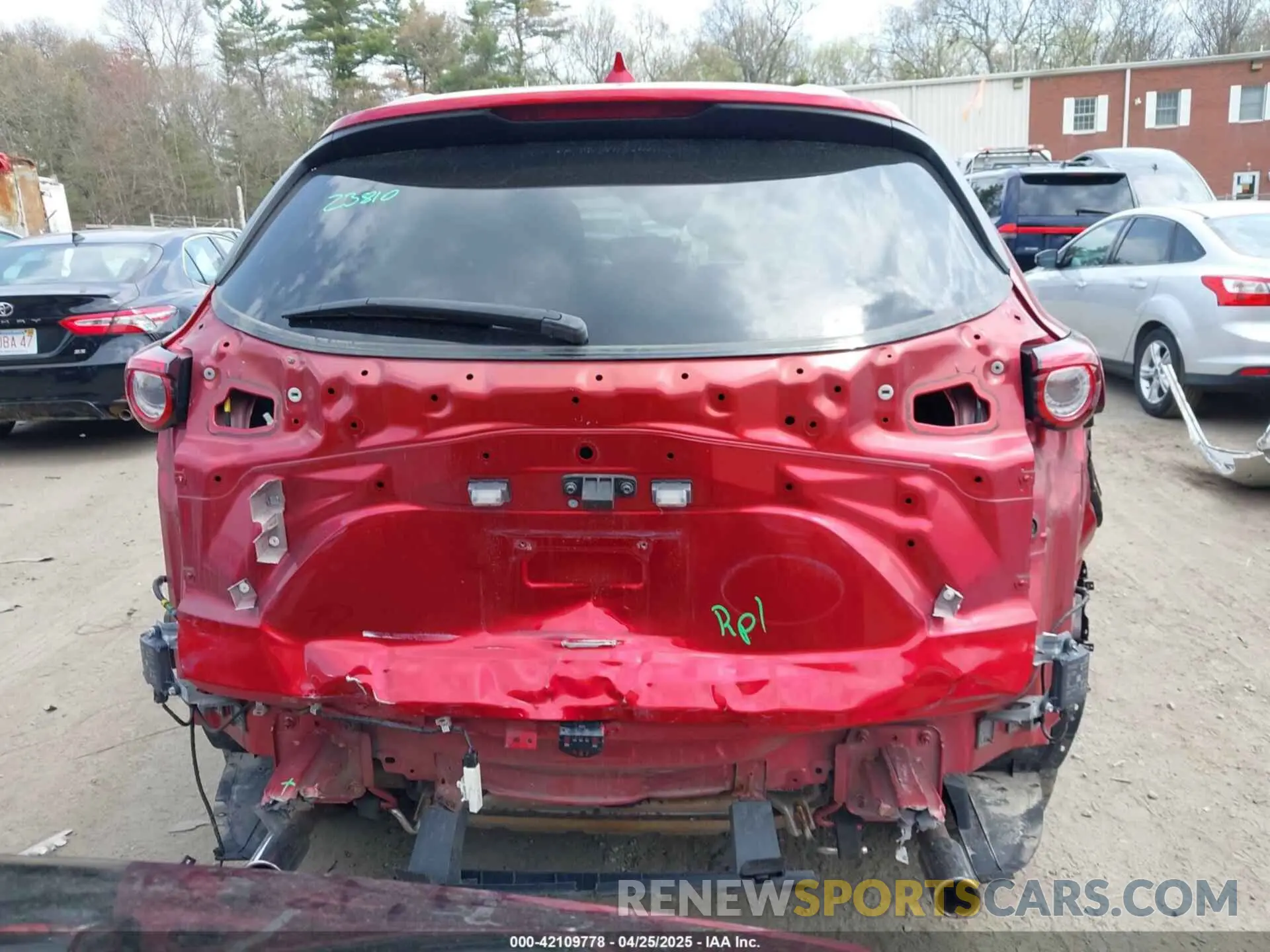 17 Photograph of a damaged car JM3TCBDY8K0333394 MAZDA CX-9 2019