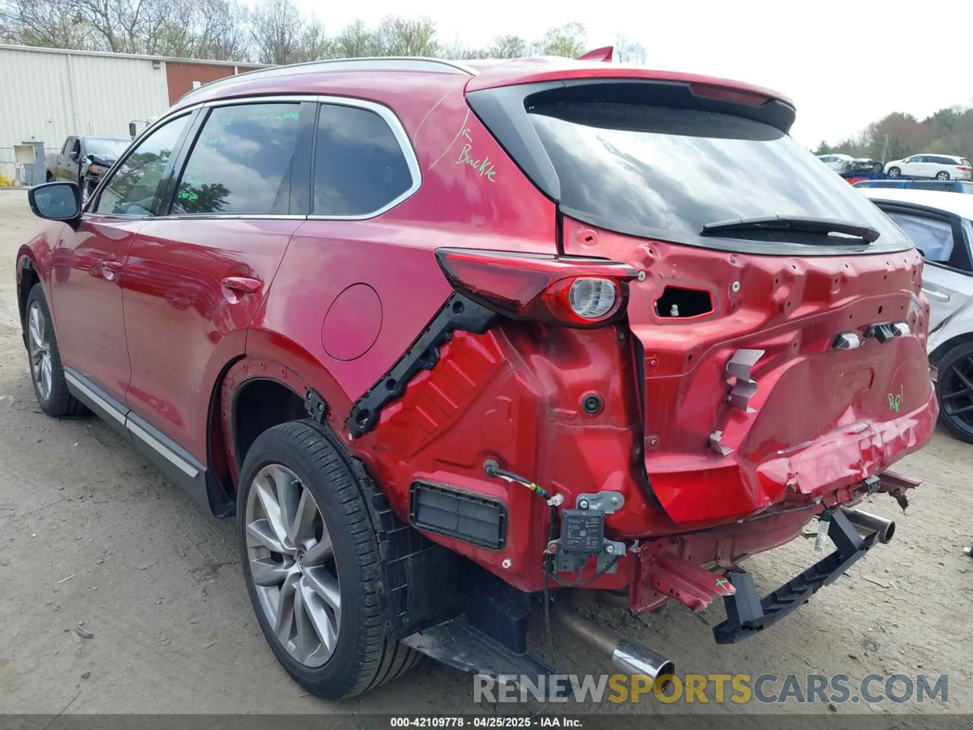 3 Photograph of a damaged car JM3TCBDY8K0333394 MAZDA CX-9 2019