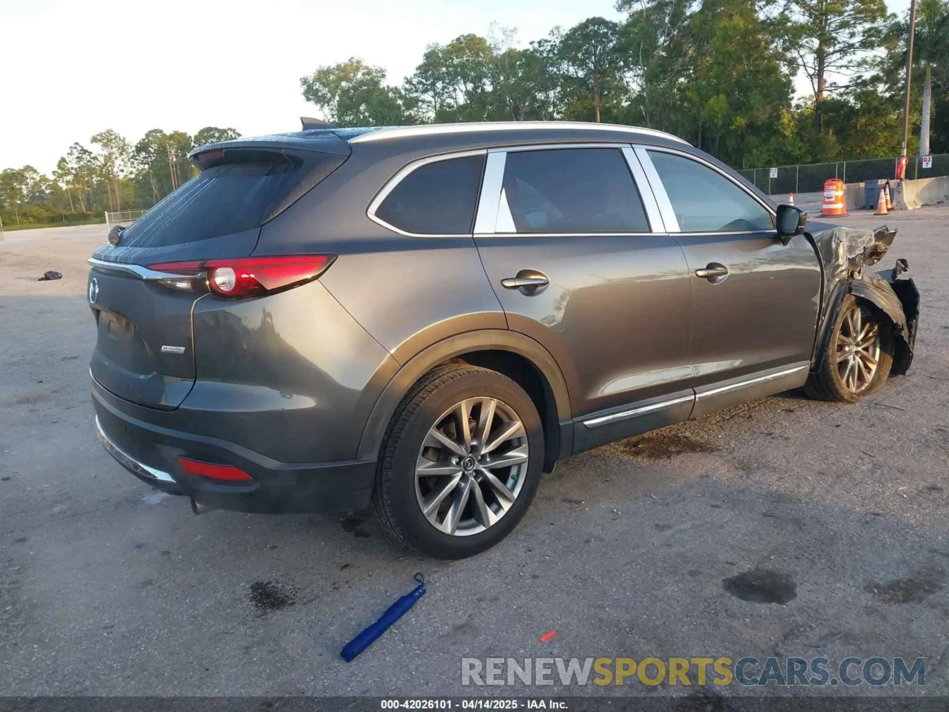 4 Фотография поврежденного автомобиля JM3TCBEY5K0331147 MAZDA CX-9 2019