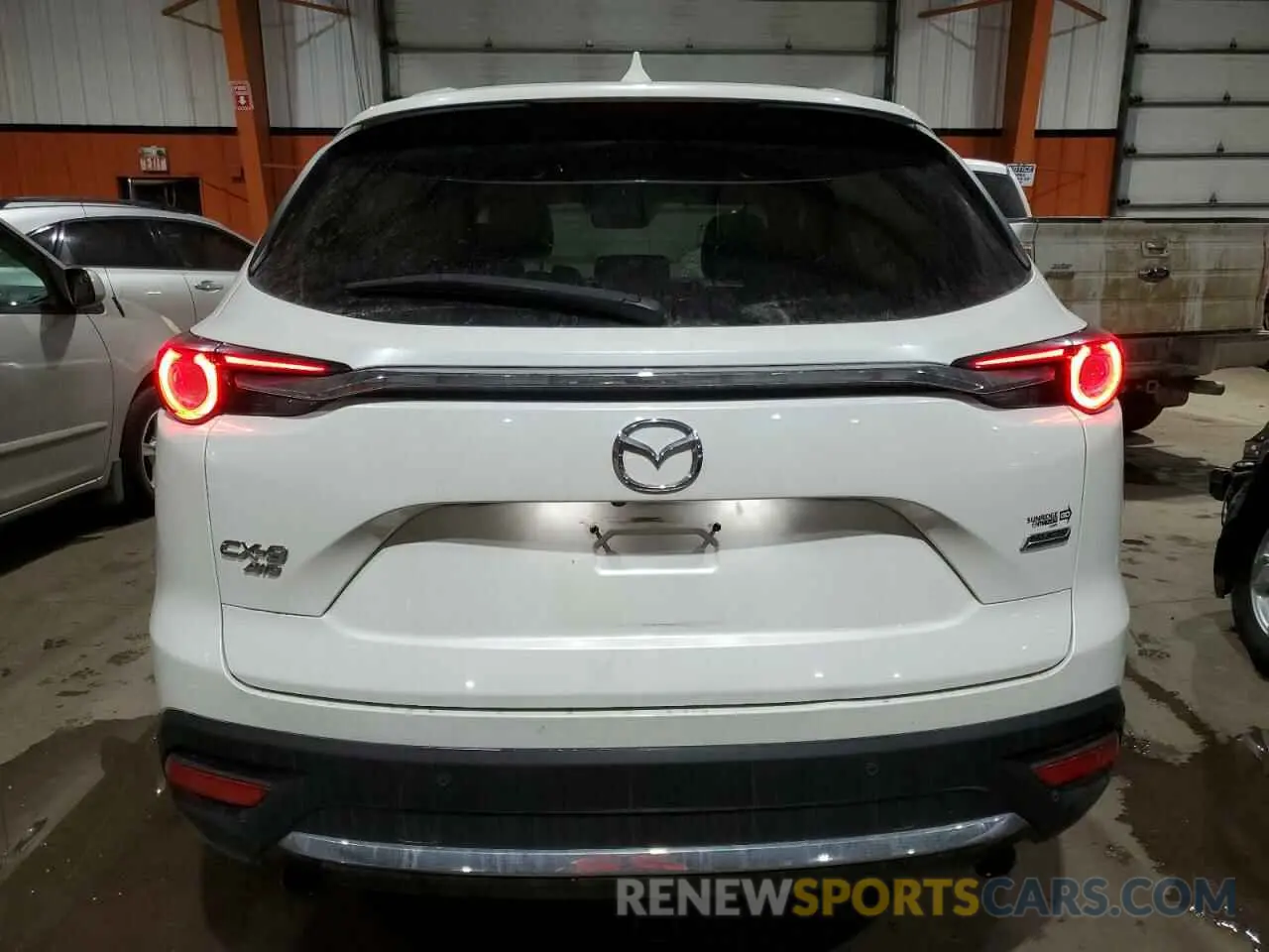 6 Фотография поврежденного автомобиля JM3TCBEY6K0310047 MAZDA CX-9 2019