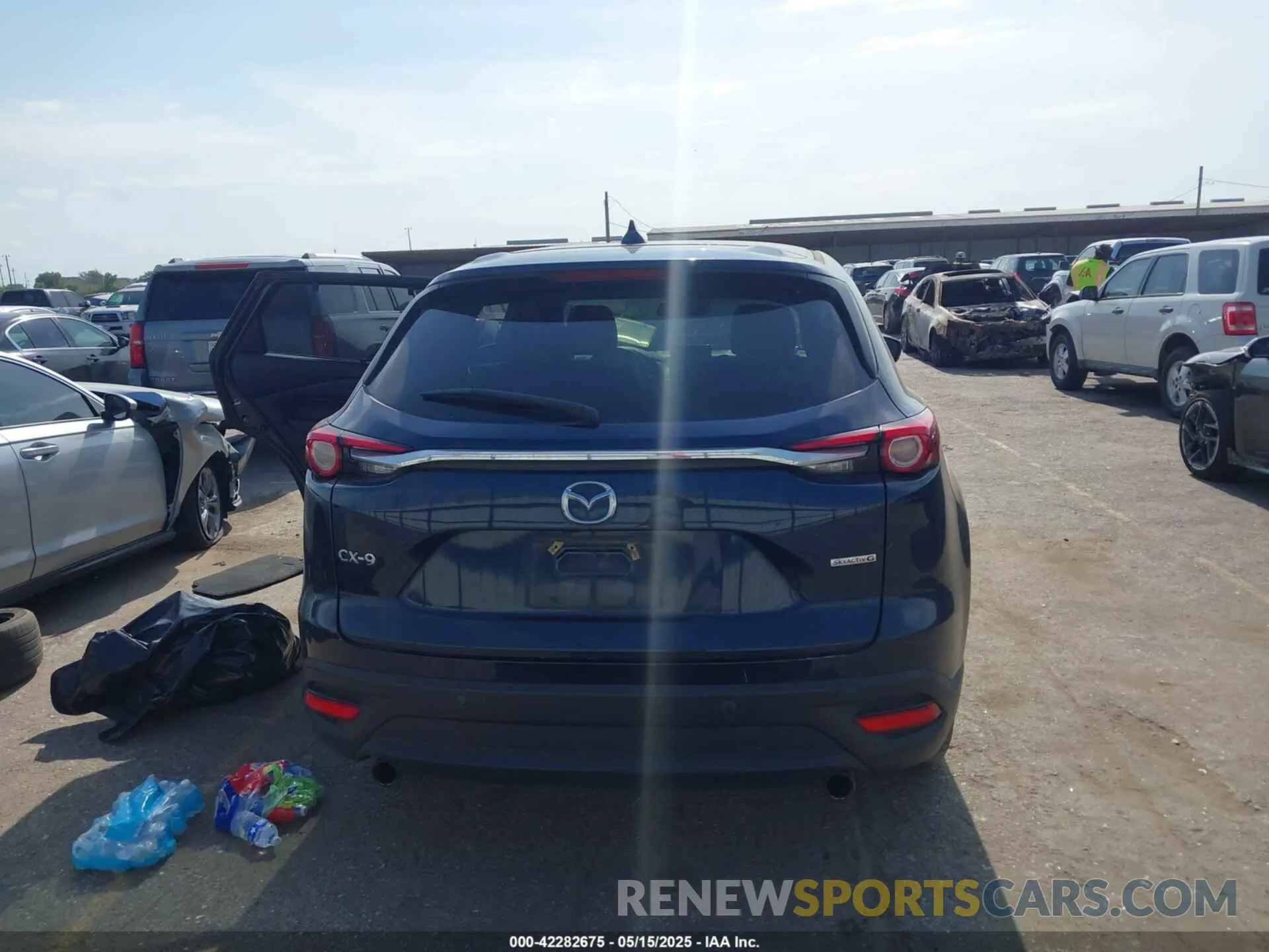 17 Photograph of a damaged car JM3TCACY1L0419630 MAZDA CX-9 2020