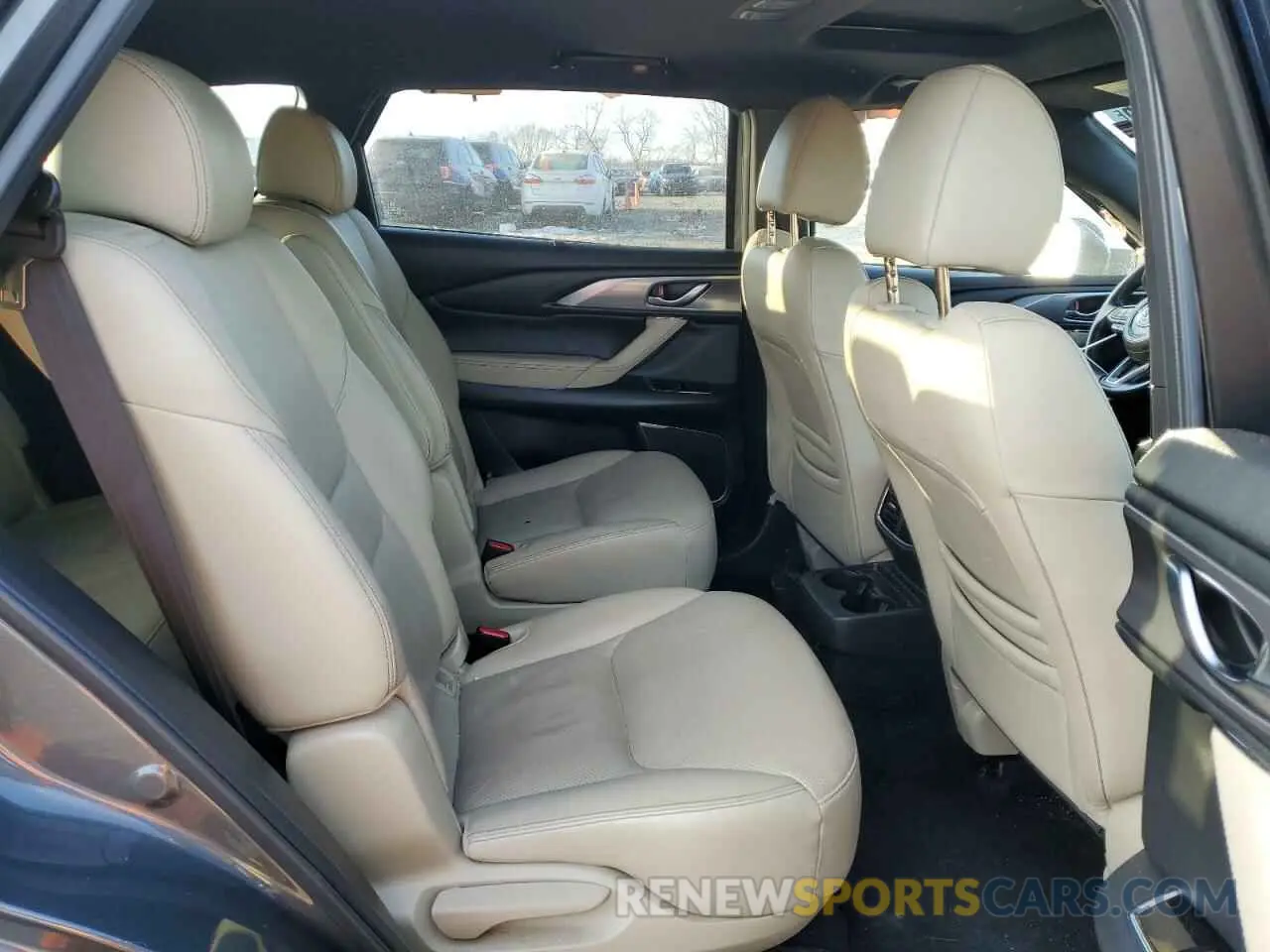 11 Photograph of a damaged car JM3TCADY1L0415978 MAZDA CX-9 2020