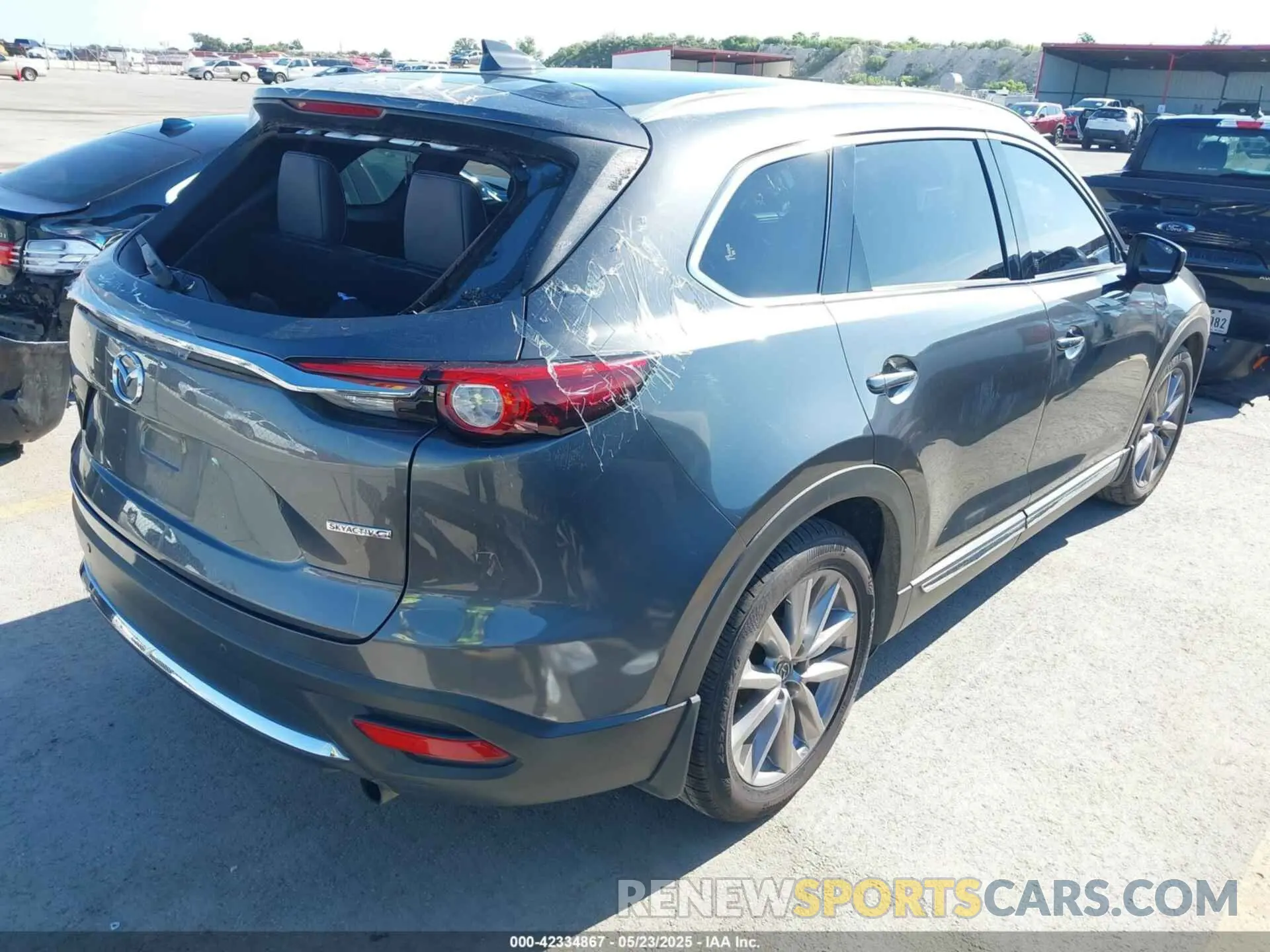 4 Фотография поврежденного автомобиля JM3TCADY1L0417651 MAZDA CX-9 2020