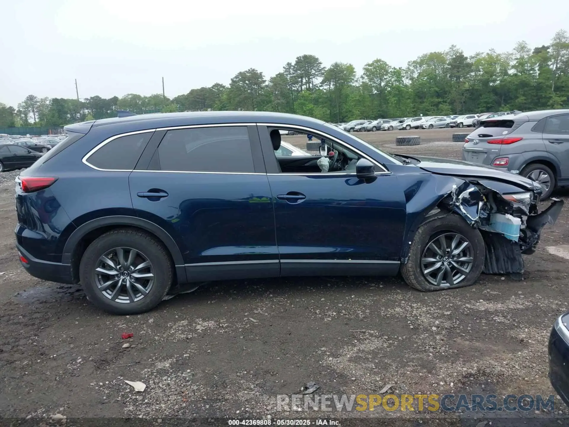 13 Photograph of a damaged car JM3TCBCY3L0407355 MAZDA CX-9 2020