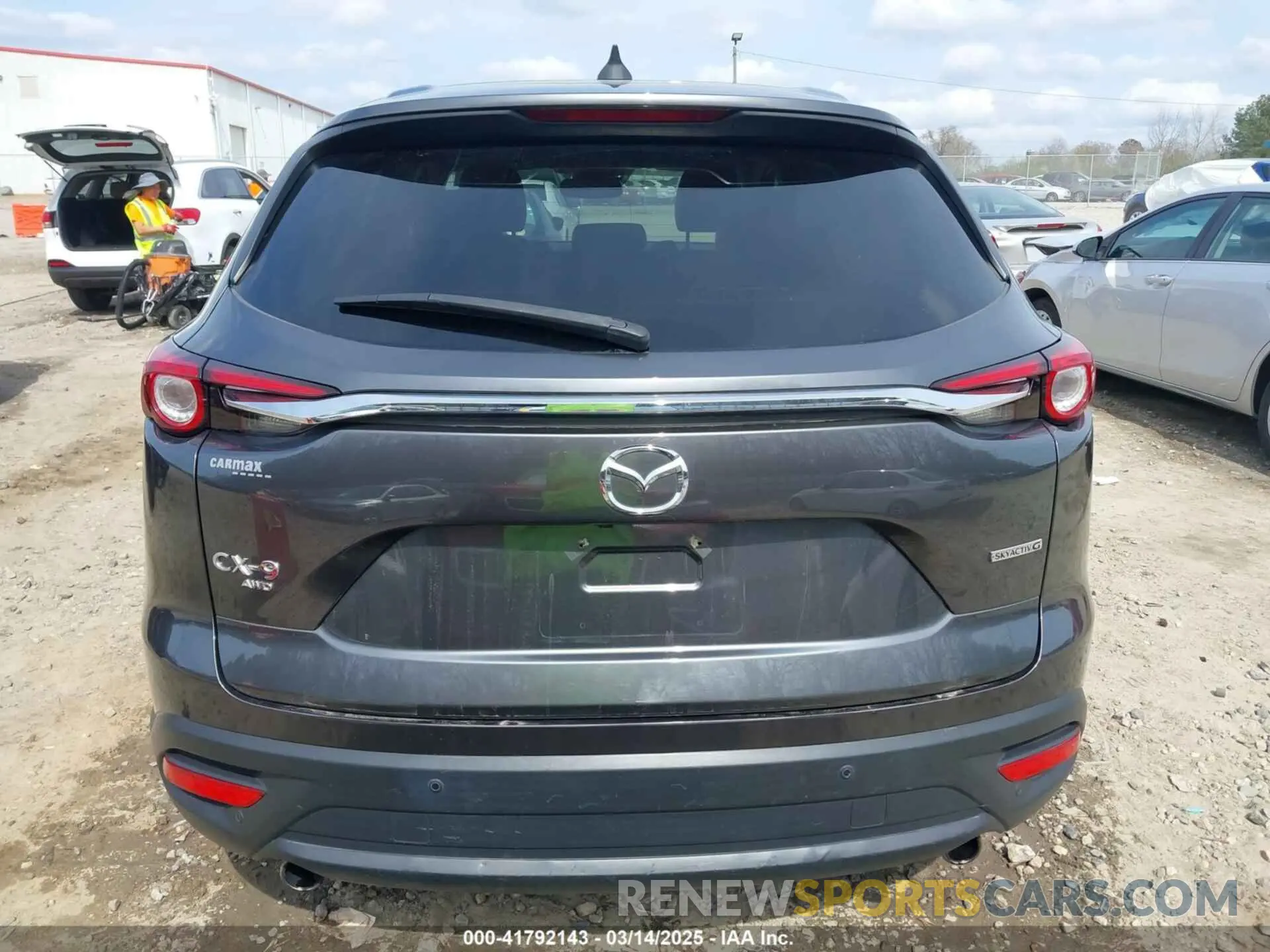 16 Фотография поврежденного автомобиля JM3TCBCY9L0418456 MAZDA CX-9 2020