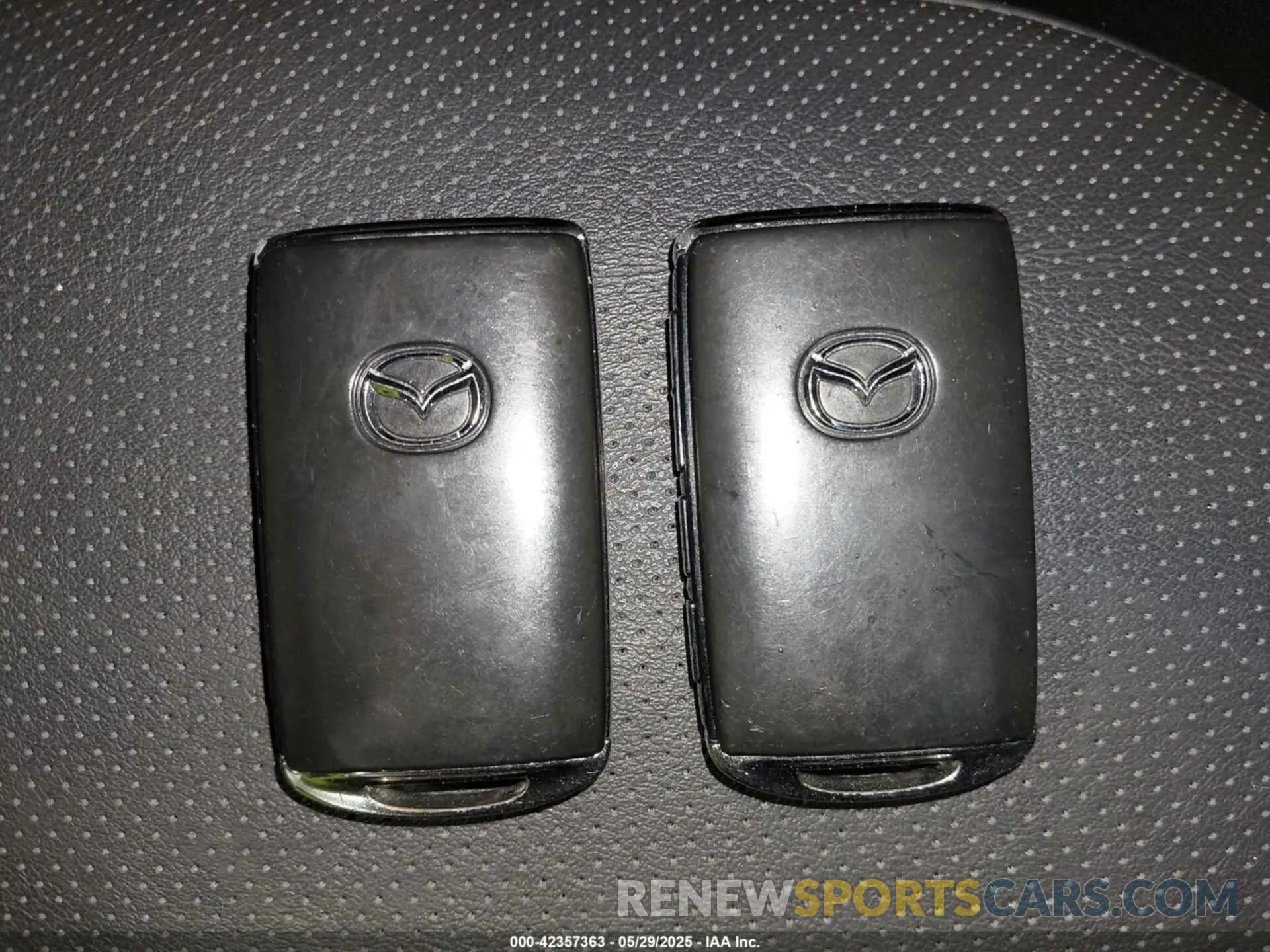 11 Фотография поврежденного автомобиля JM3TCBDY4L0403376 MAZDA CX-9 2020