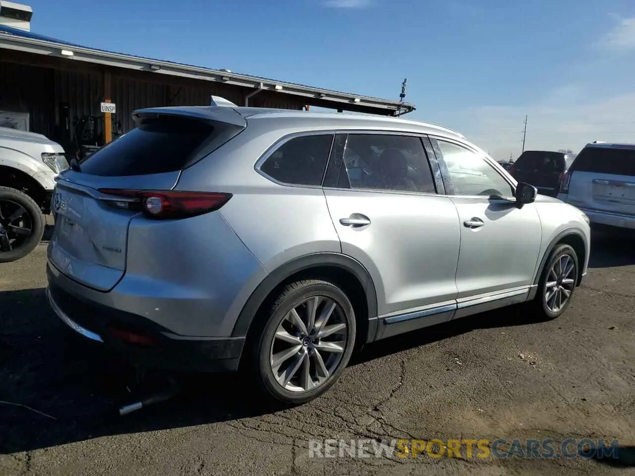 3 Фотография поврежденного автомобиля JM3TCBDY6L0403220 MAZDA CX-9 2020