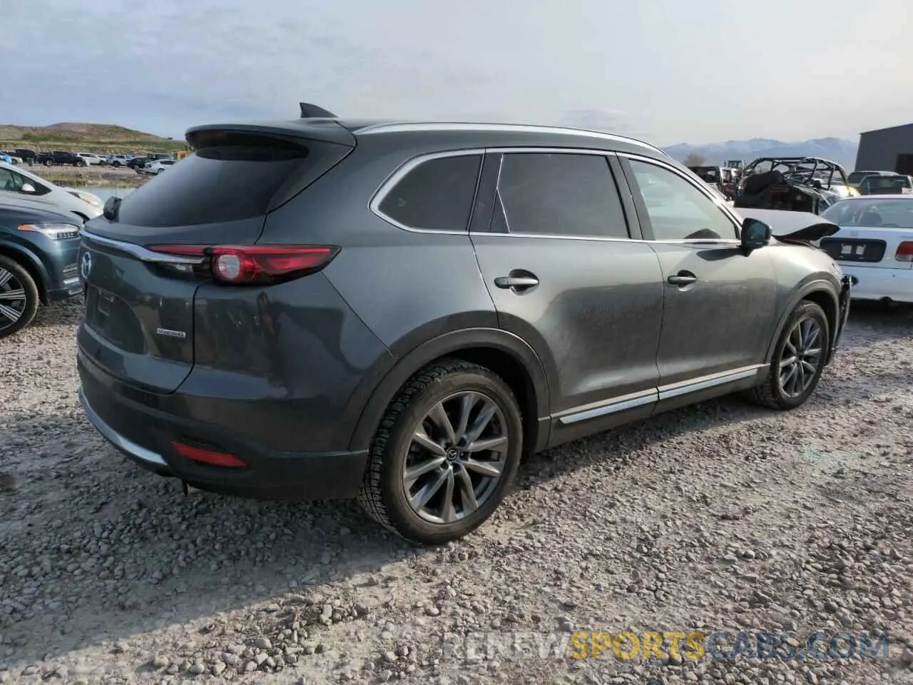 3 Photograph of a damaged car JM3TCBEY7L0402317 MAZDA CX-9 2020