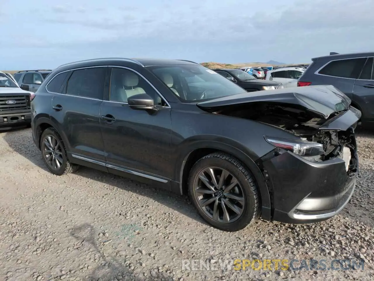 4 Photograph of a damaged car JM3TCBEY7L0402317 MAZDA CX-9 2020