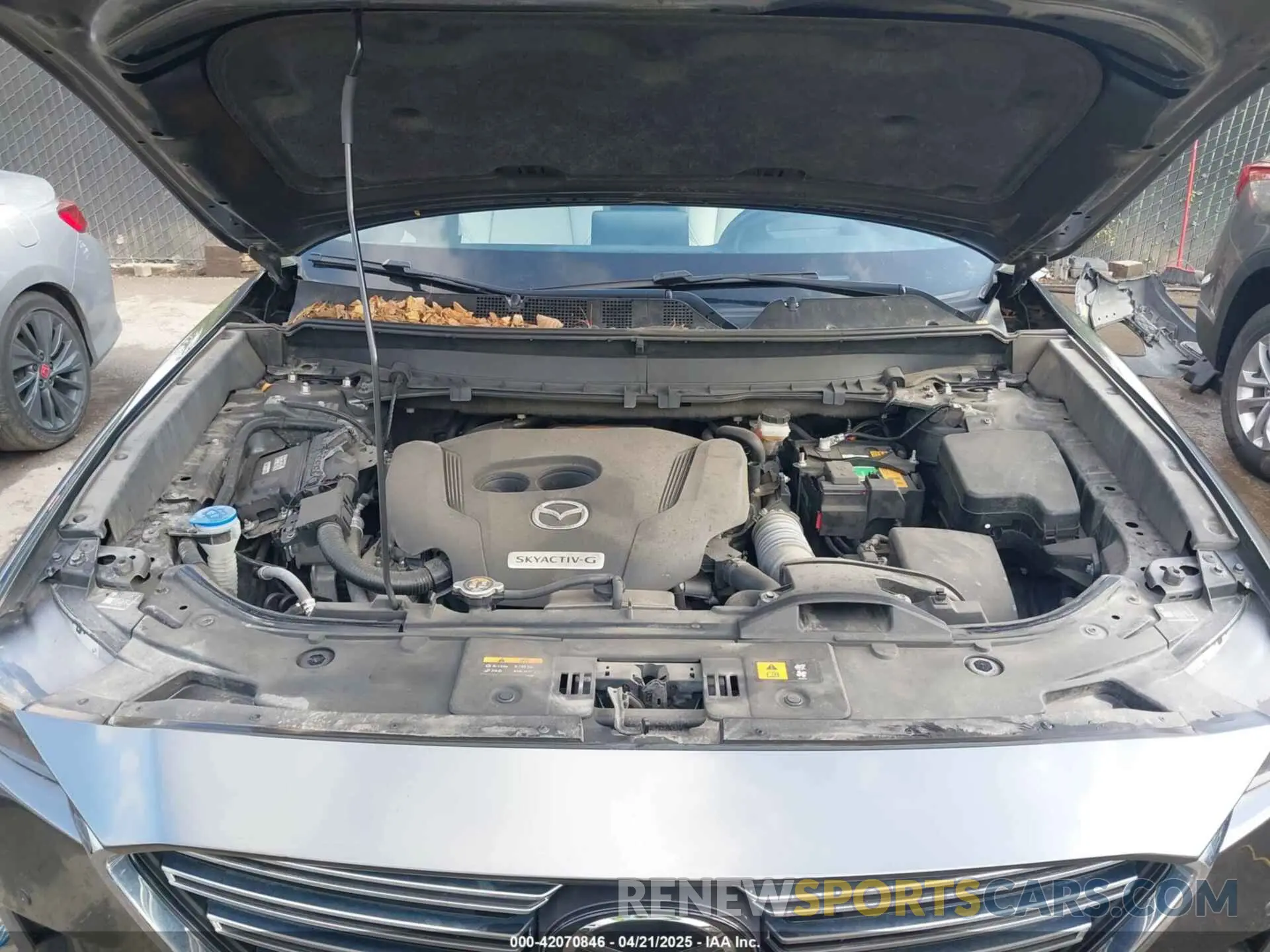 10 Photograph of a damaged car JM3TCBEYXL0402053 MAZDA CX-9 2020