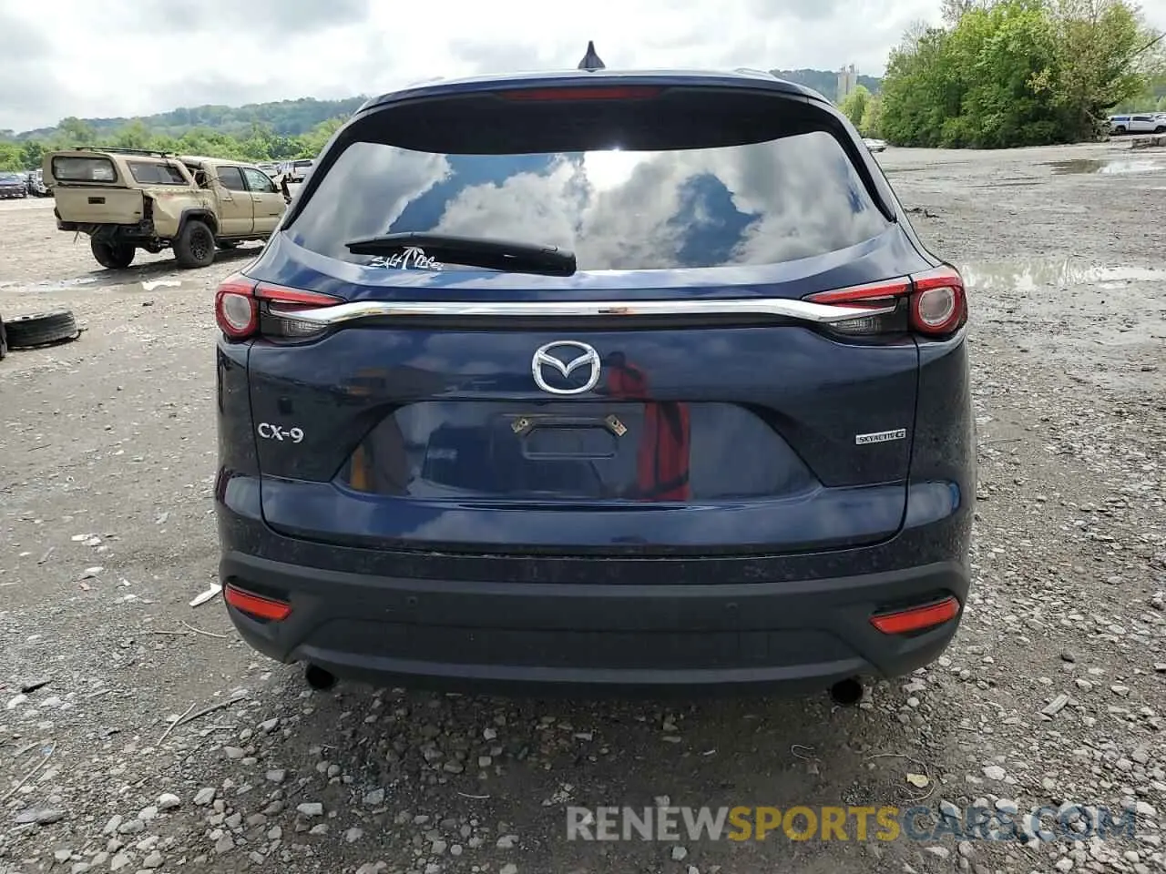 6 Photograph of a damaged car JM3TCACY7M0511939 MAZDA CX-9 2021