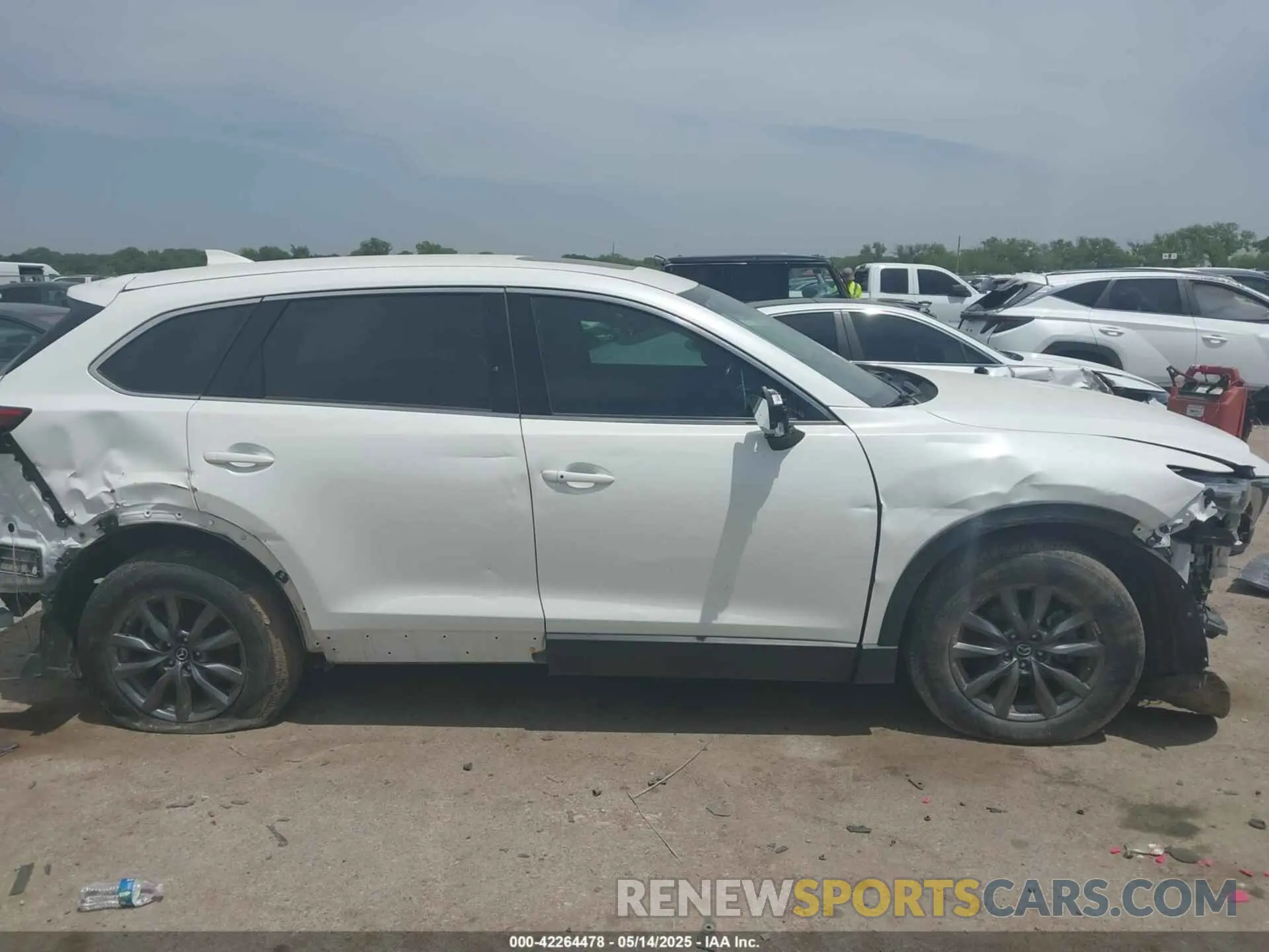 13 Фотография поврежденного автомобиля JM3TCACY9M0526376 MAZDA CX-9 2021