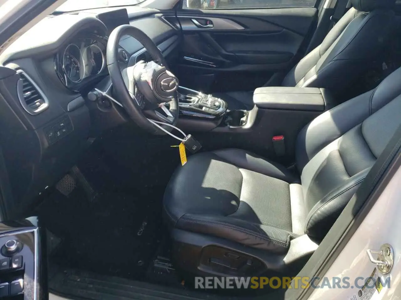 7 Photograph of a damaged car JM3TCBCY2M0536723 MAZDA CX-9 2021