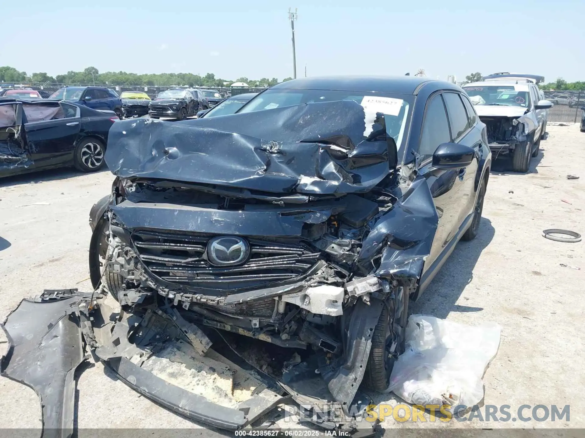 2 Photograph of a damaged car JM3TCBCY8M0514905 MAZDA CX-9 2021