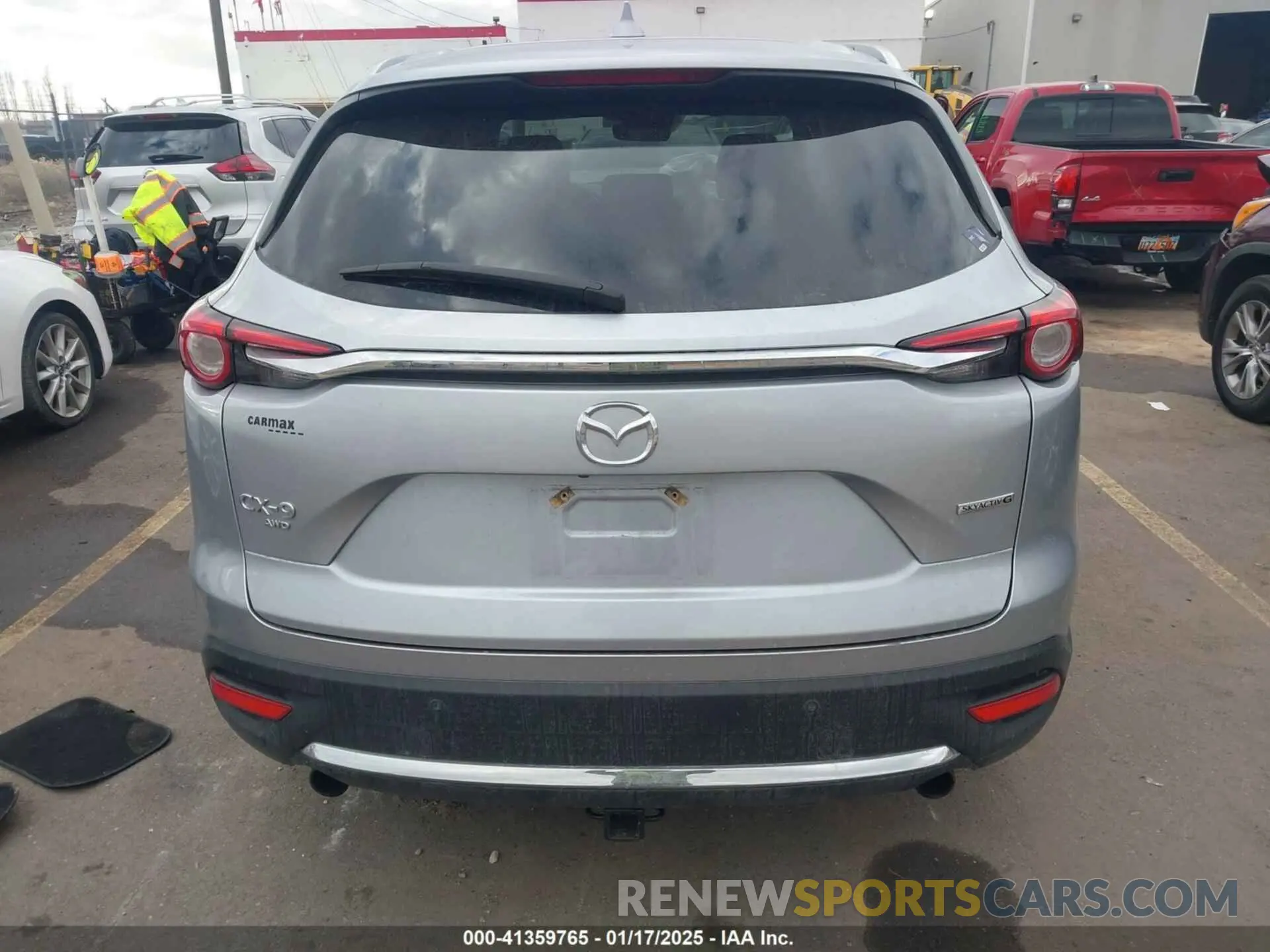 17 Photograph of a damaged car JM3TCBDY8M0515065 MAZDA CX-9 2021