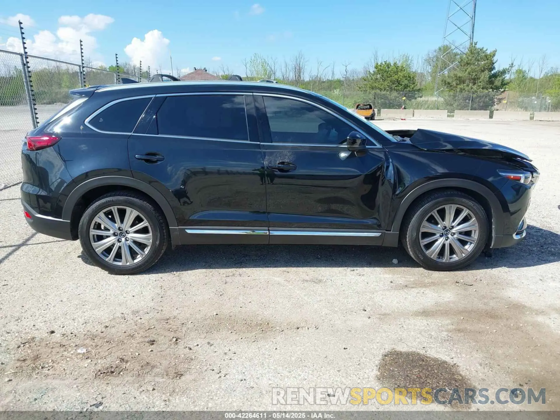 13 Photograph of a damaged car JM3TCBEY1M0539786 MAZDA CX-9 2021