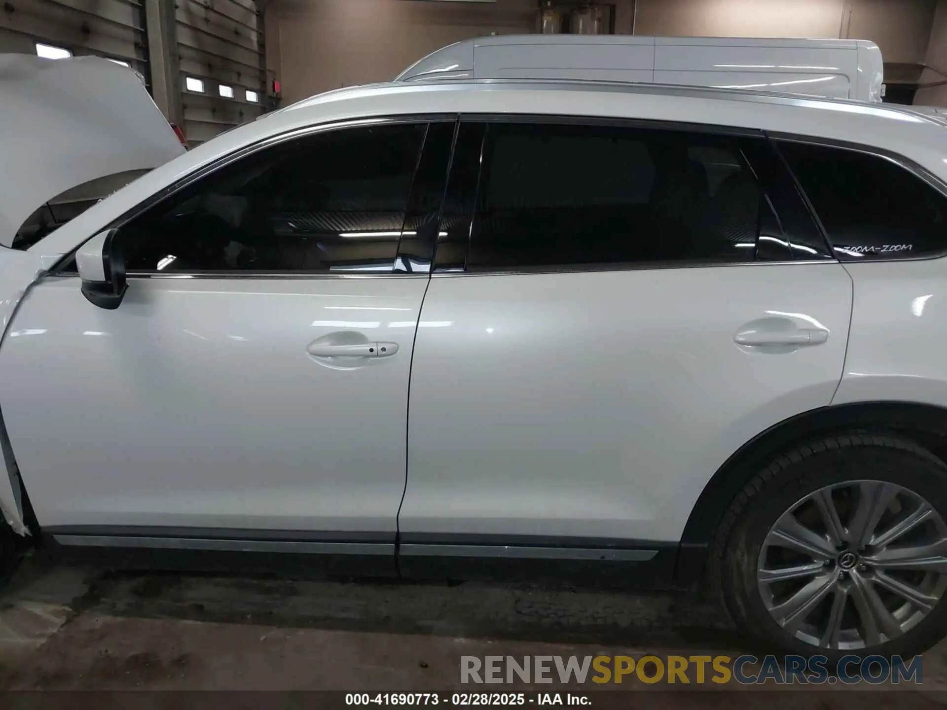 14 Фотография поврежденного автомобиля JM3TCBEY3M0509978 MAZDA CX-9 2021