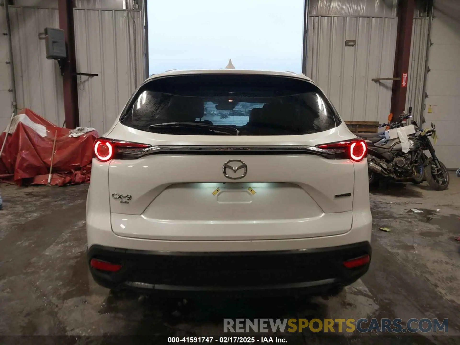 16 Photograph of a damaged car JM3TCBAY9N0624088 MAZDA CX-9 2022