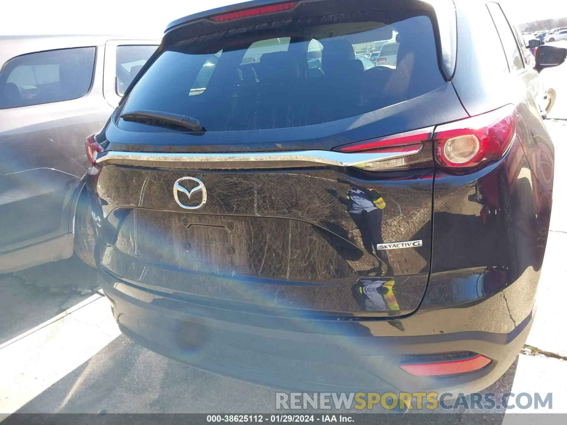 16 Photograph of a damaged car JM3TCBCY1N0601157 MAZDA CX-9 2022