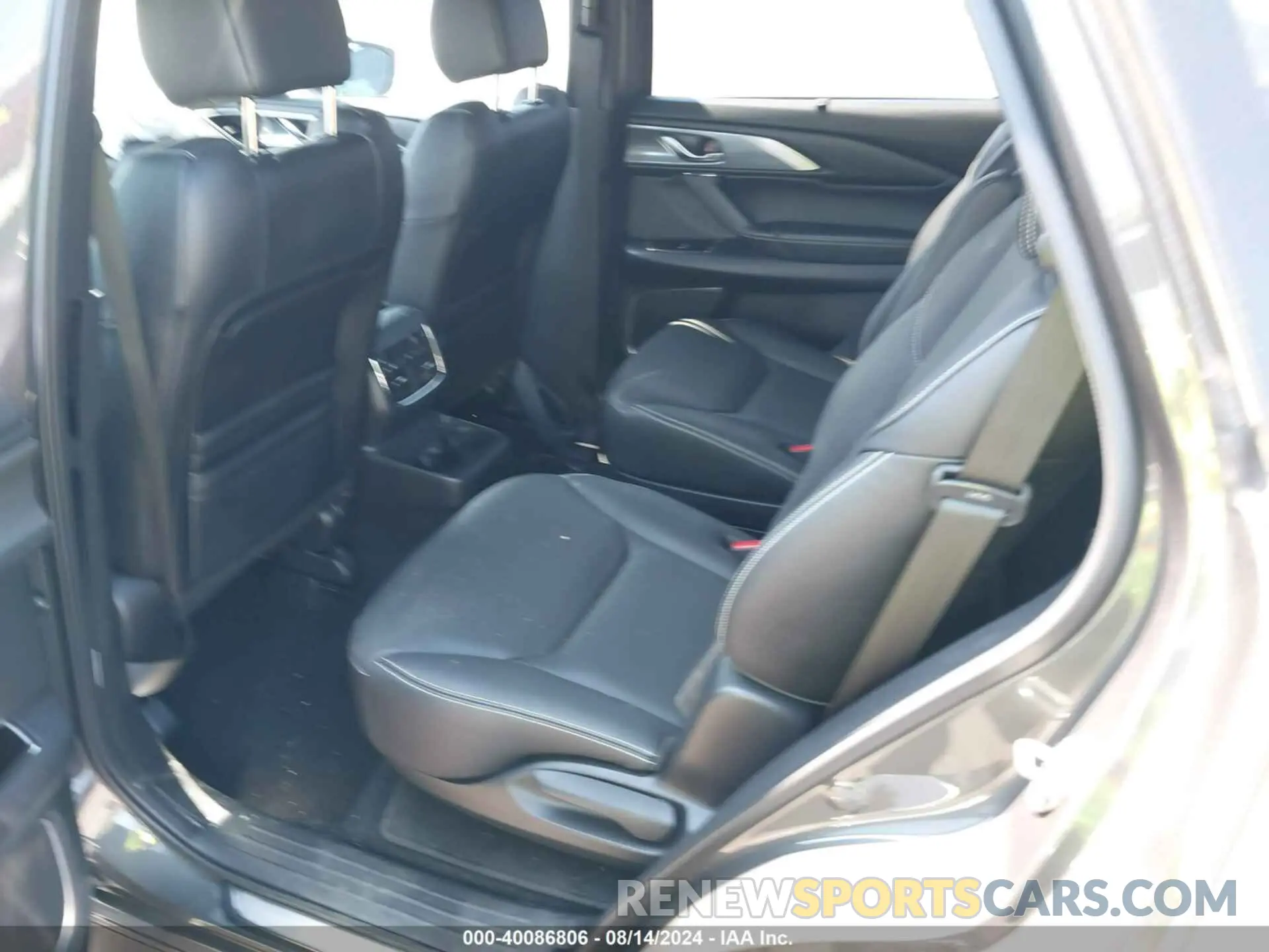 8 Photograph of a damaged car JM3TCBDY4N0618680 MAZDA CX-9 2022