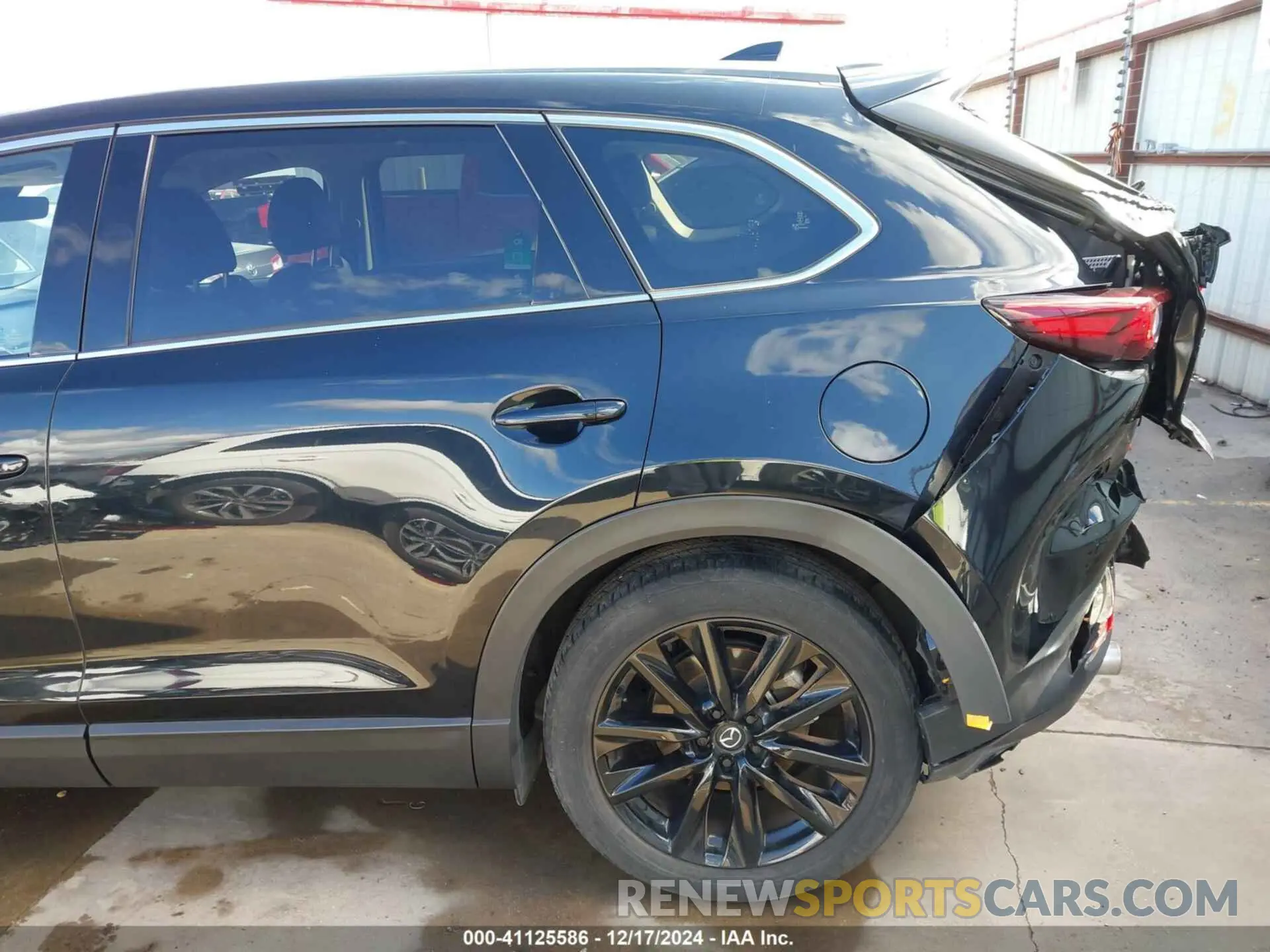 19 Фотография поврежденного автомобиля JM3TCBAY2P0657761 MAZDA CX-9 2023