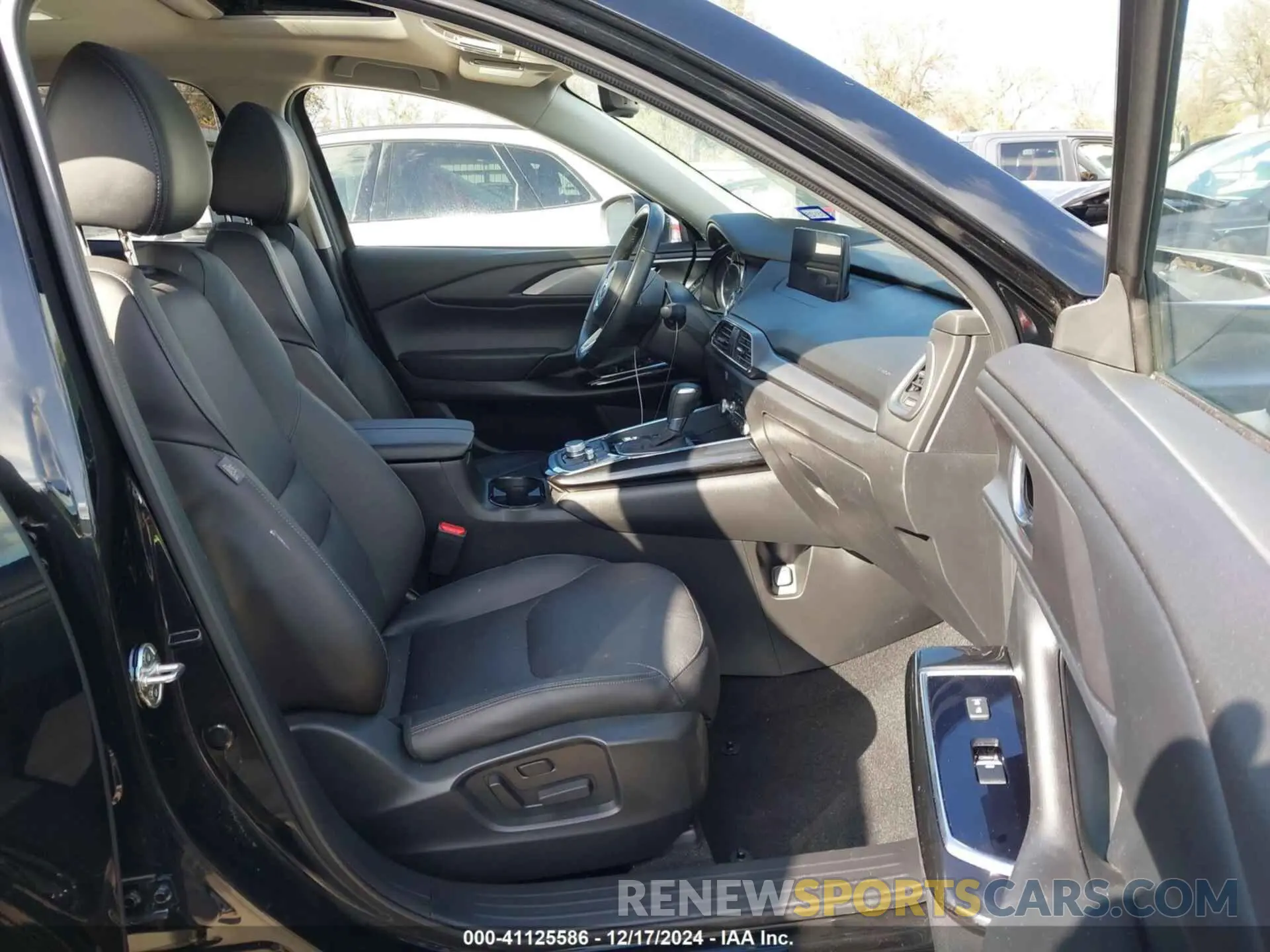 5 Фотография поврежденного автомобиля JM3TCBAY2P0657761 MAZDA CX-9 2023