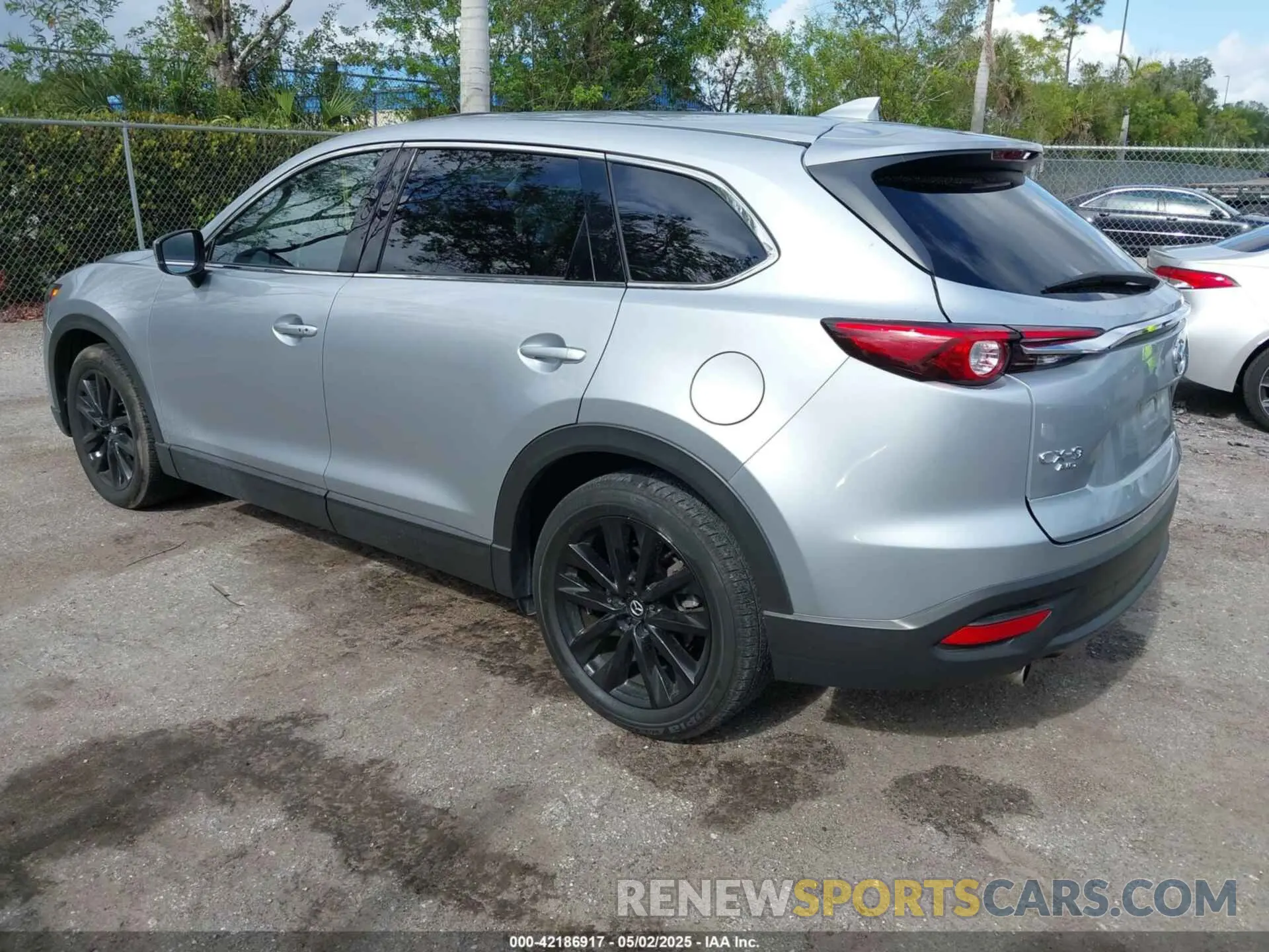 3 Фотография поврежденного автомобиля JM3TCBAY7P0652913 MAZDA CX-9 2023