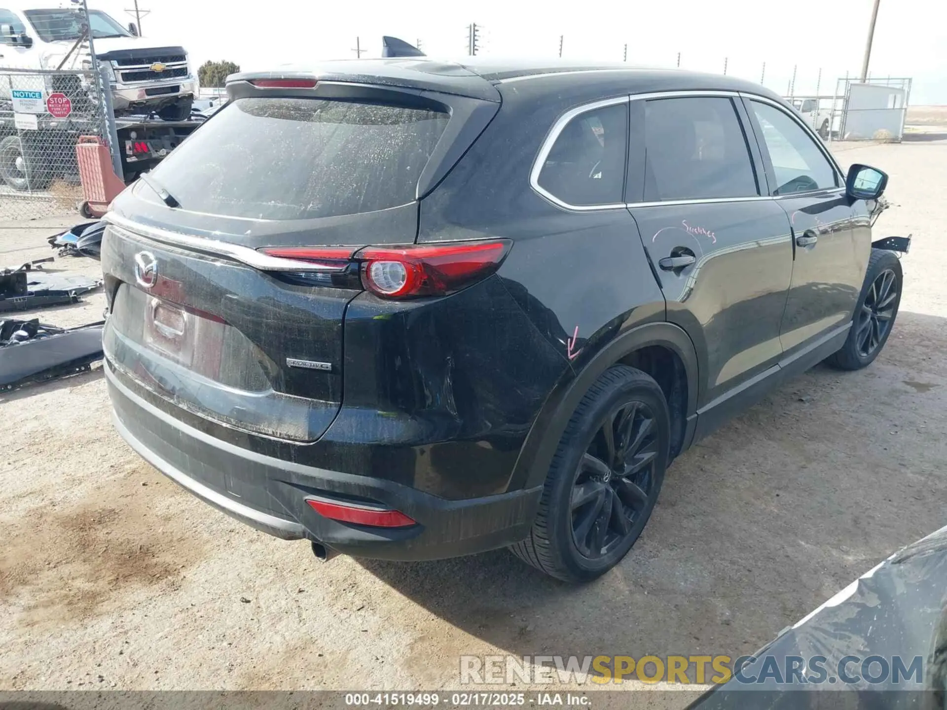 4 Photograph of a damaged car JM3TCBAY9P0649348 MAZDA CX-9 2023
