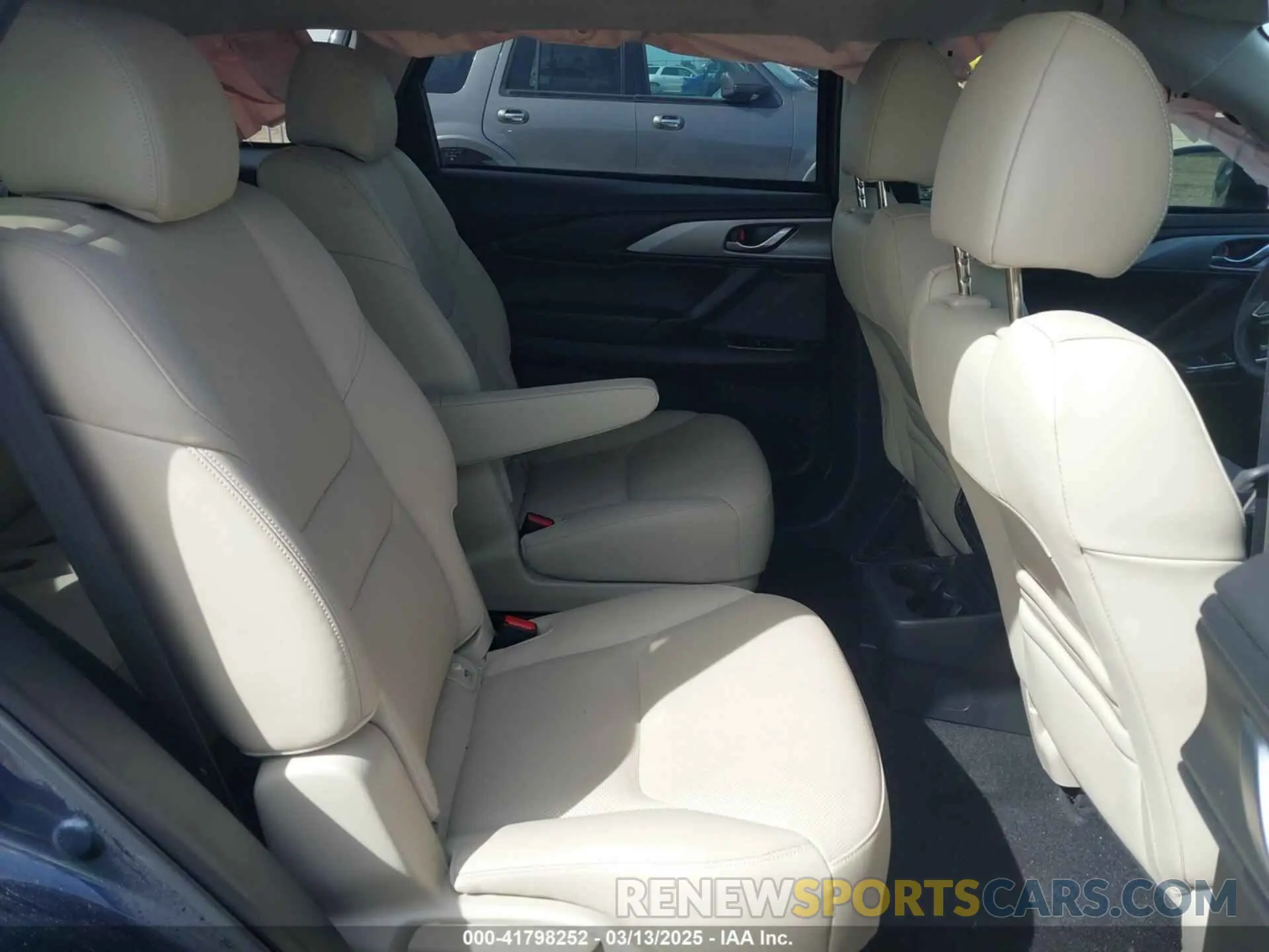 8 Фотография поврежденного автомобиля JM3TCBCY1P0642455 MAZDA CX-9 2023