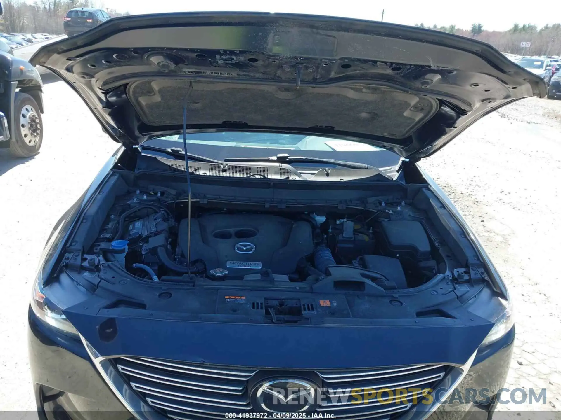 10 Photograph of a damaged car JM3TCBCY1P0644397 MAZDA CX-9 2023