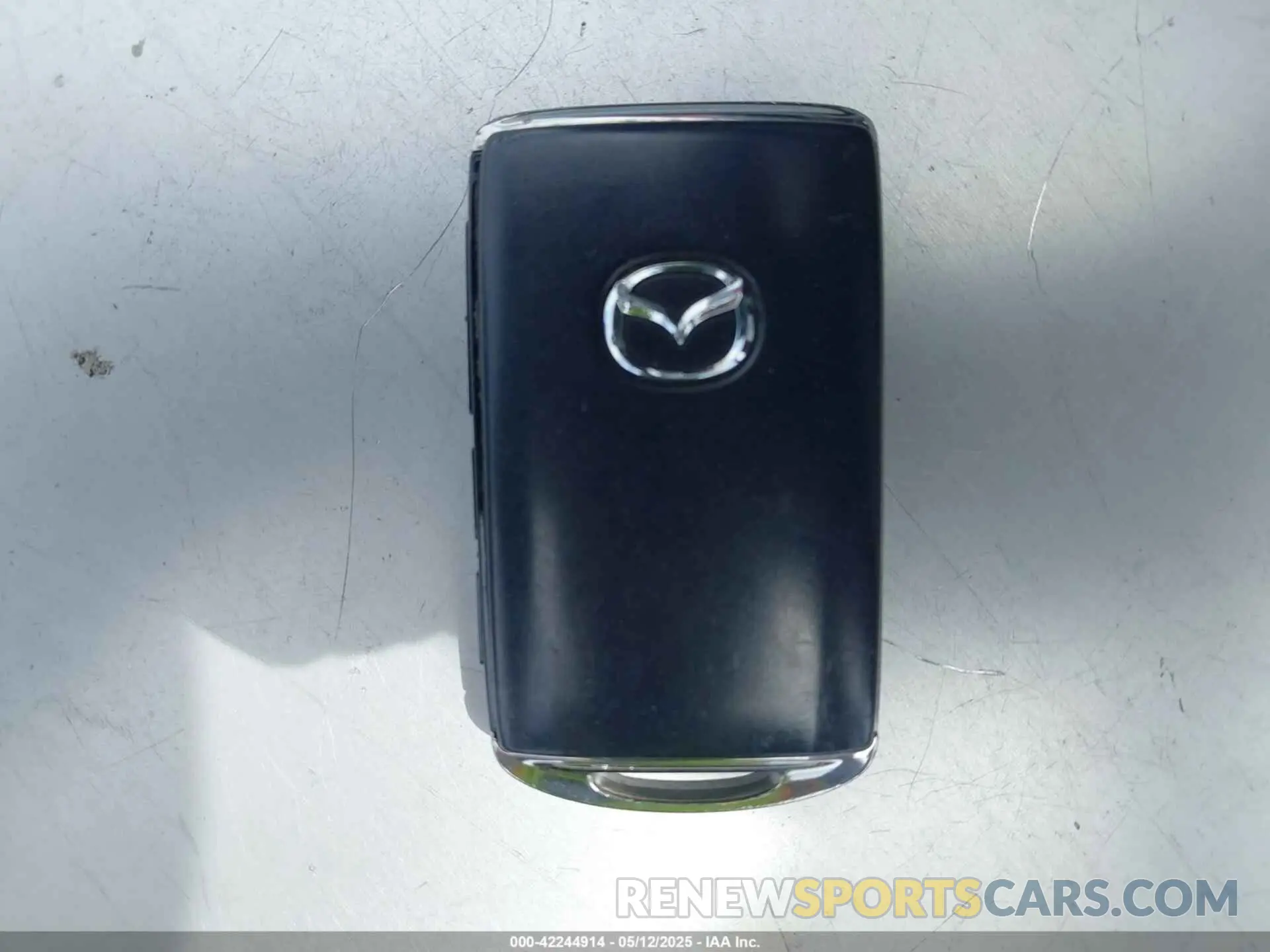 11 Фотография поврежденного автомобиля JM3TCBCY1P0654914 MAZDA CX-9 2023
