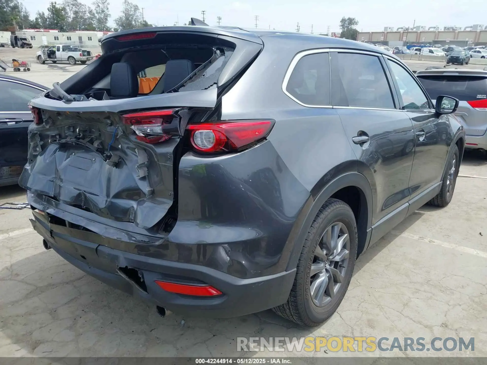 4 Фотография поврежденного автомобиля JM3TCBCY1P0654914 MAZDA CX-9 2023
