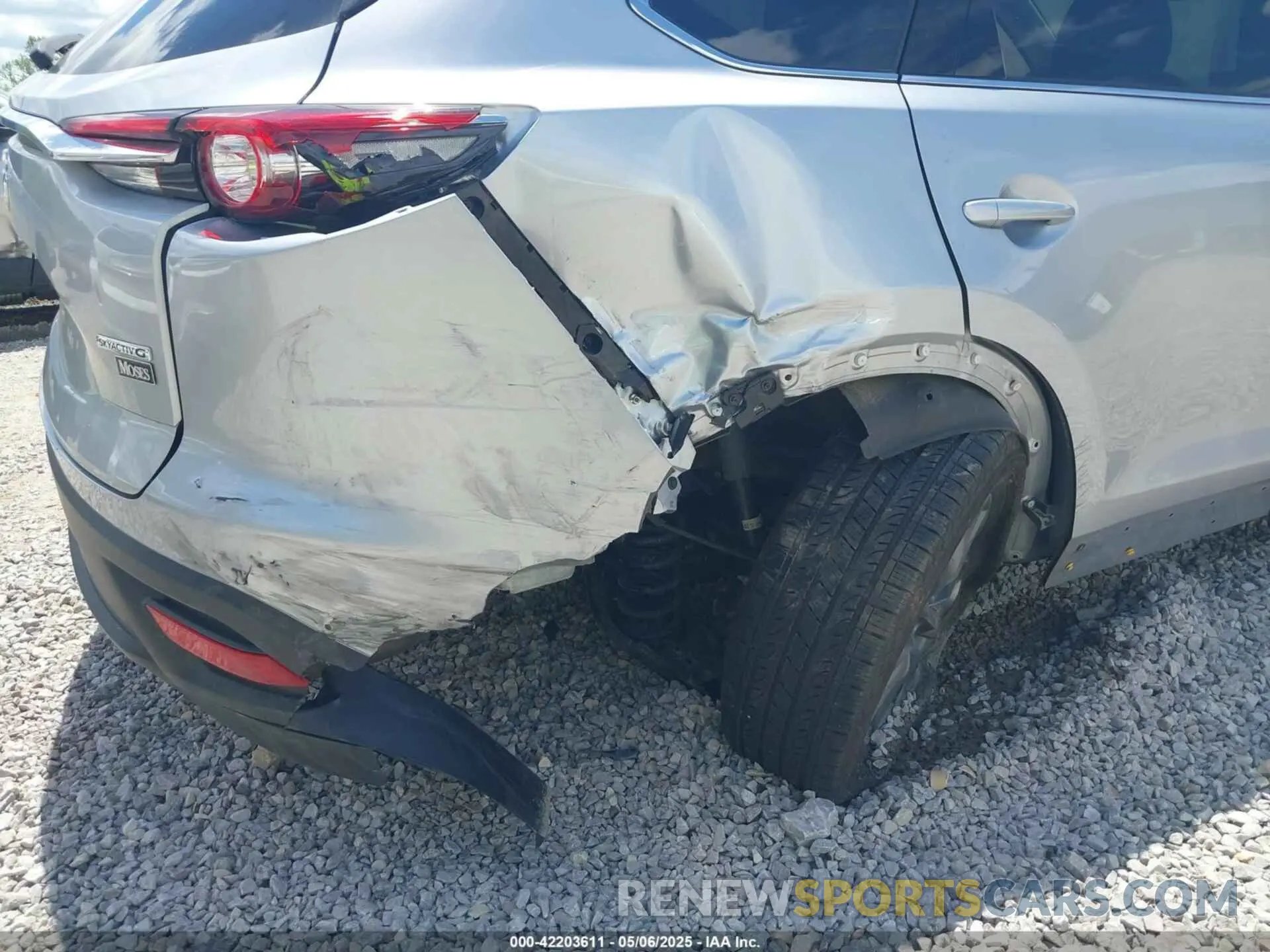 6 Photograph of a damaged car JM3TCBCY9P0659522 MAZDA CX-9 2023