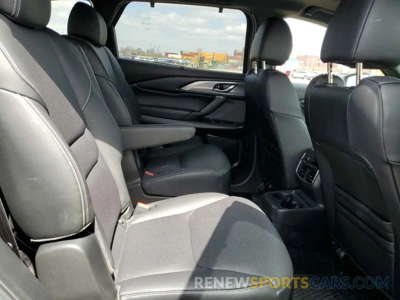 11 Photograph of a damaged car JM3TCBDY1P0641594 MAZDA CX-9 2023