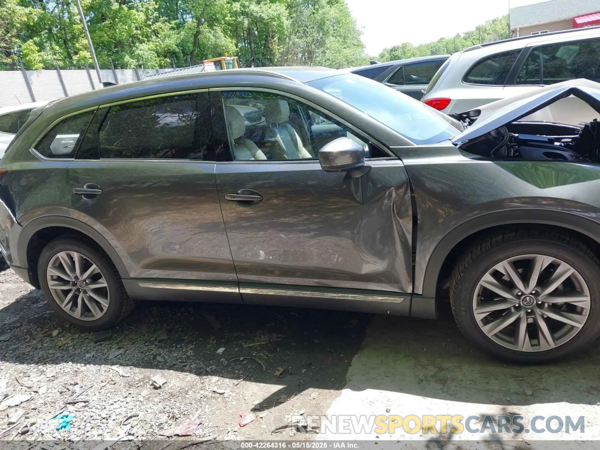14 Photograph of a damaged car JM3TCBDY7P0632172 MAZDA CX-9 2023