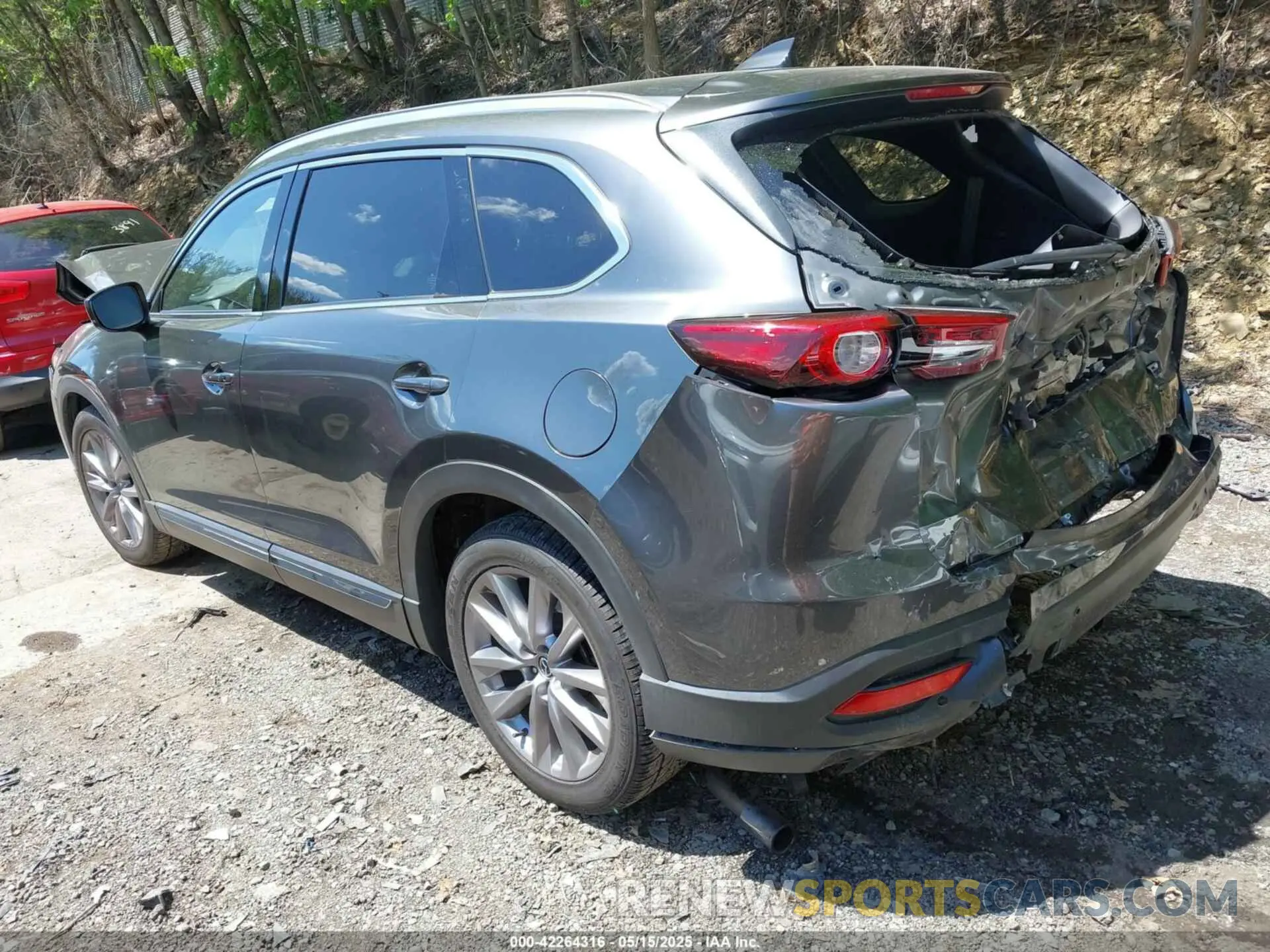 3 Photograph of a damaged car JM3TCBDY7P0632172 MAZDA CX-9 2023