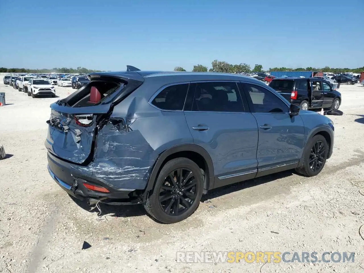 3 Photograph of a damaged car JM3TCBDY8P0653953 MAZDA CX-9 2023