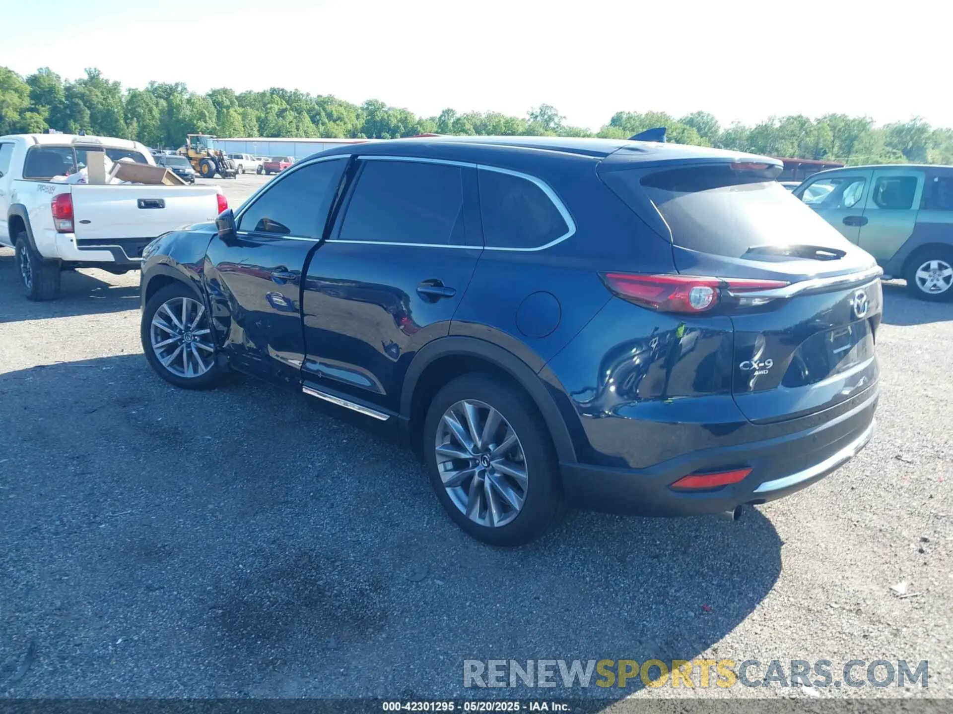3 Фотография поврежденного автомобиля JM3TCBDY9P0633470 MAZDA CX-9 2023