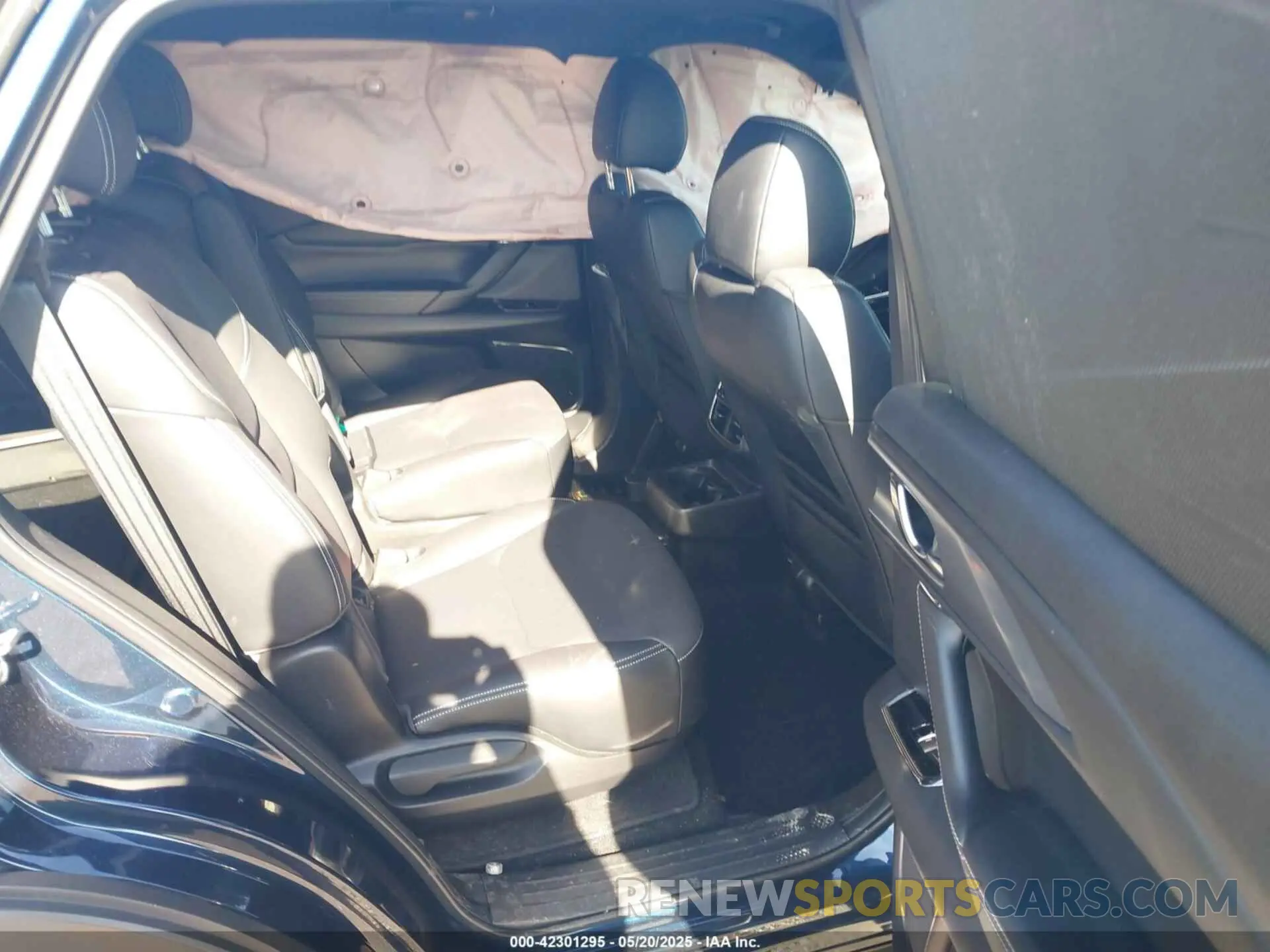 8 Фотография поврежденного автомобиля JM3TCBDY9P0633470 MAZDA CX-9 2023