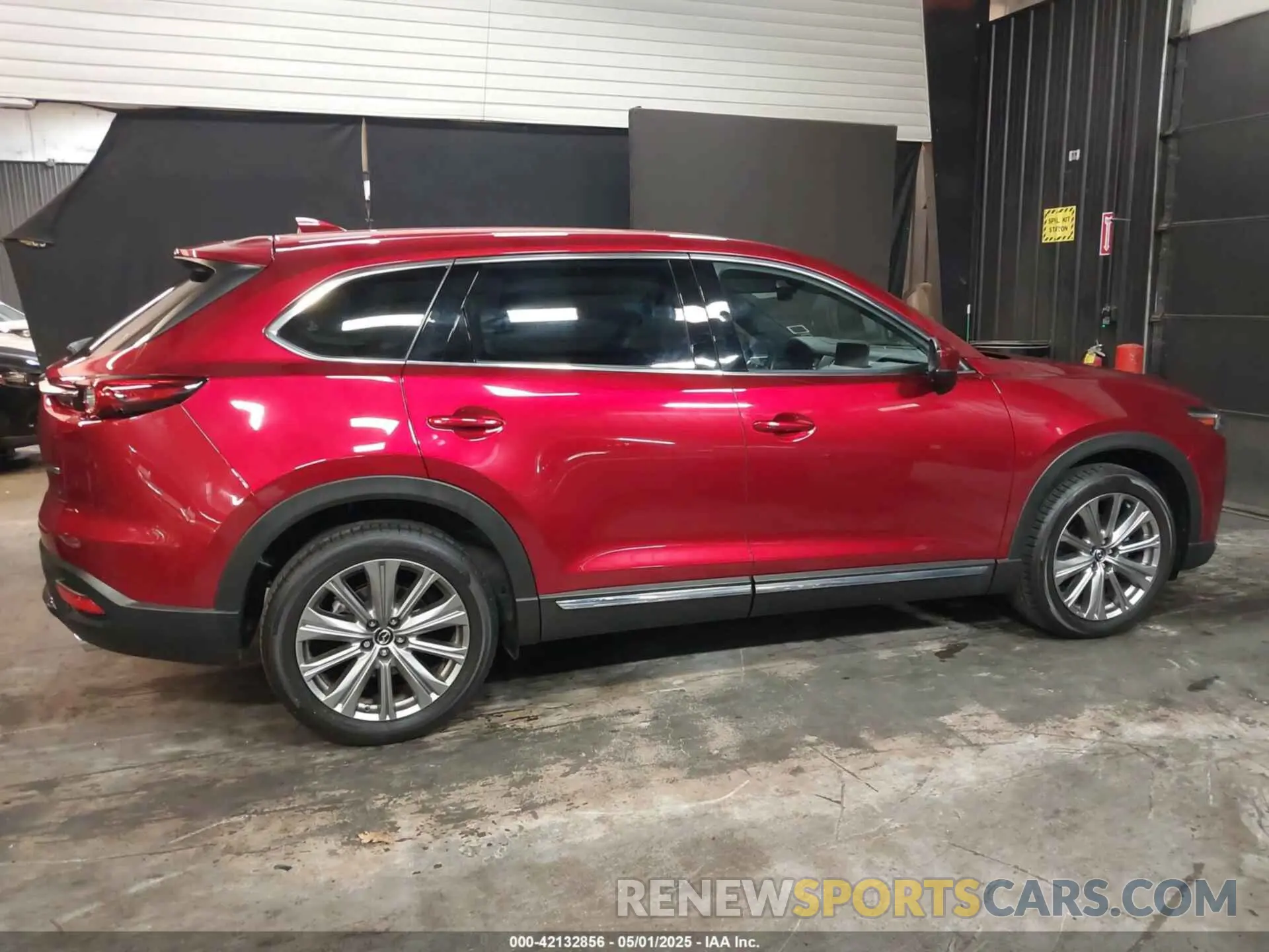 13 Фотография поврежденного автомобиля JM3TCBEY4P0634153 MAZDA CX-9 2023