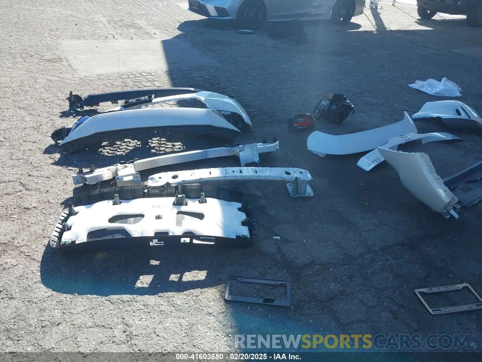 12 Фотография поврежденного автомобиля JM3KKAHD2R1118016 MAZDA CX-90 2024