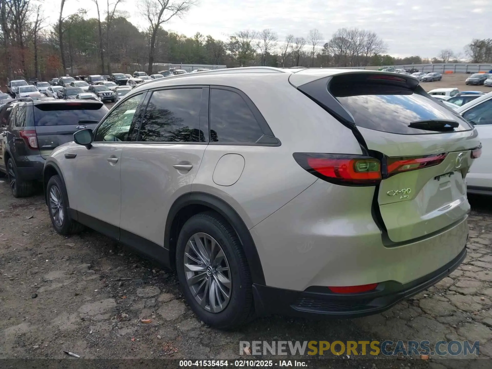 3 Фотография поврежденного автомобиля JM3KKBHD2R1149210 MAZDA CX-90 2024
