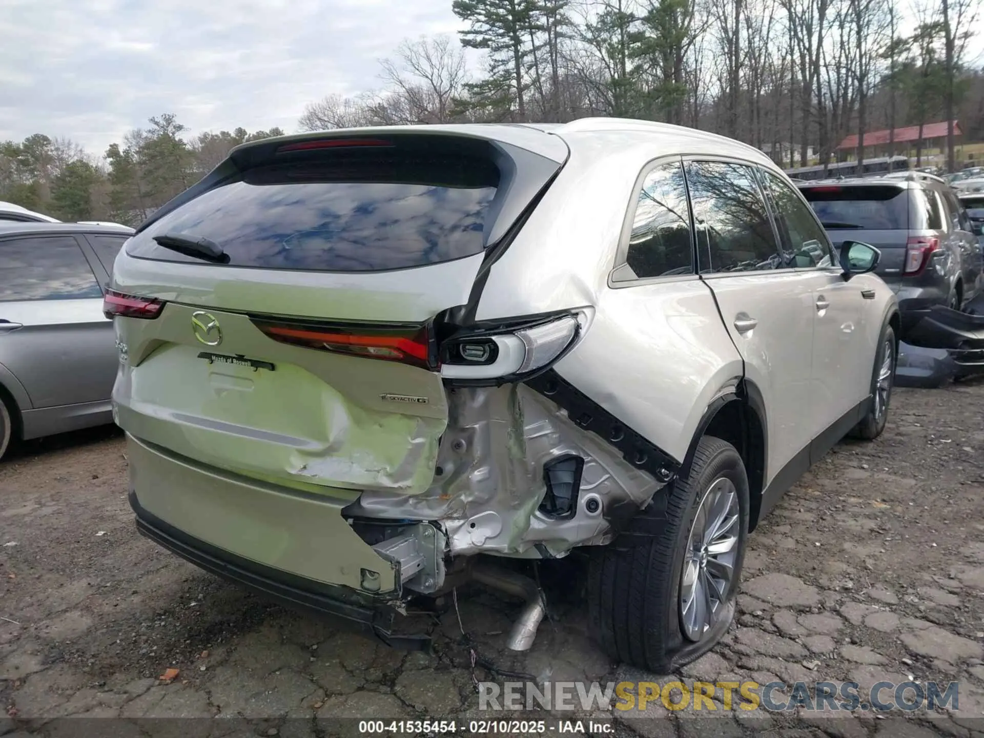 6 Фотография поврежденного автомобиля JM3KKBHD2R1149210 MAZDA CX-90 2024