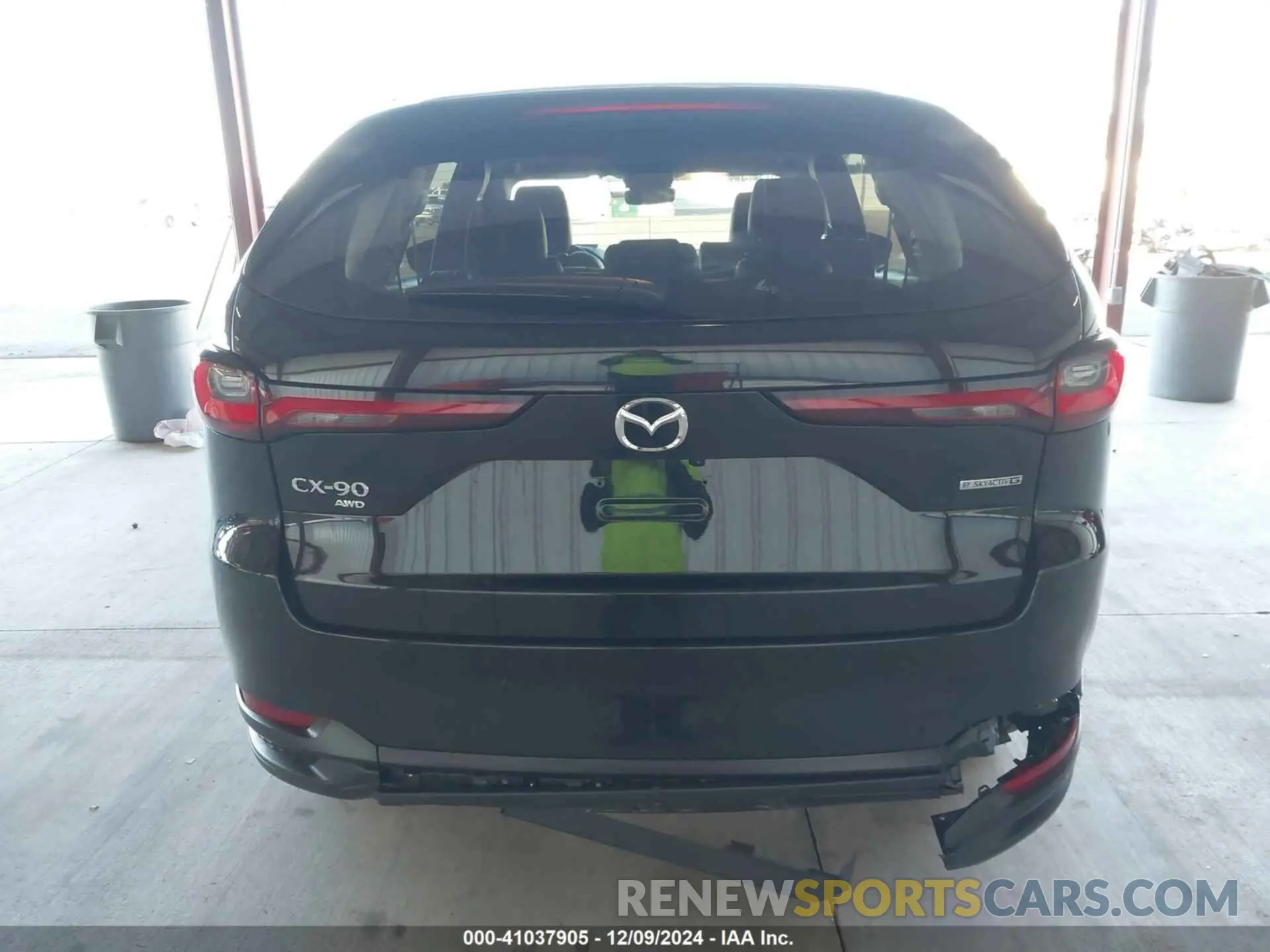 17 Photograph of a damaged car JM3KKCHD0R1114607 MAZDA CX-90 2024