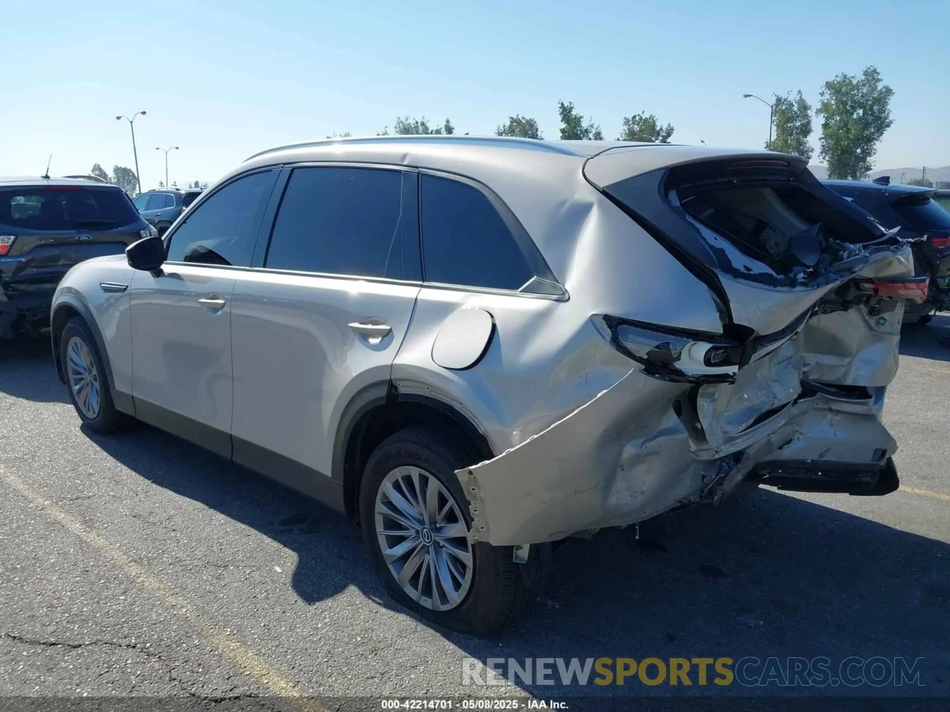 3 Photograph of a damaged car JM3KKCHD2R1108548 MAZDA CX-90 2024